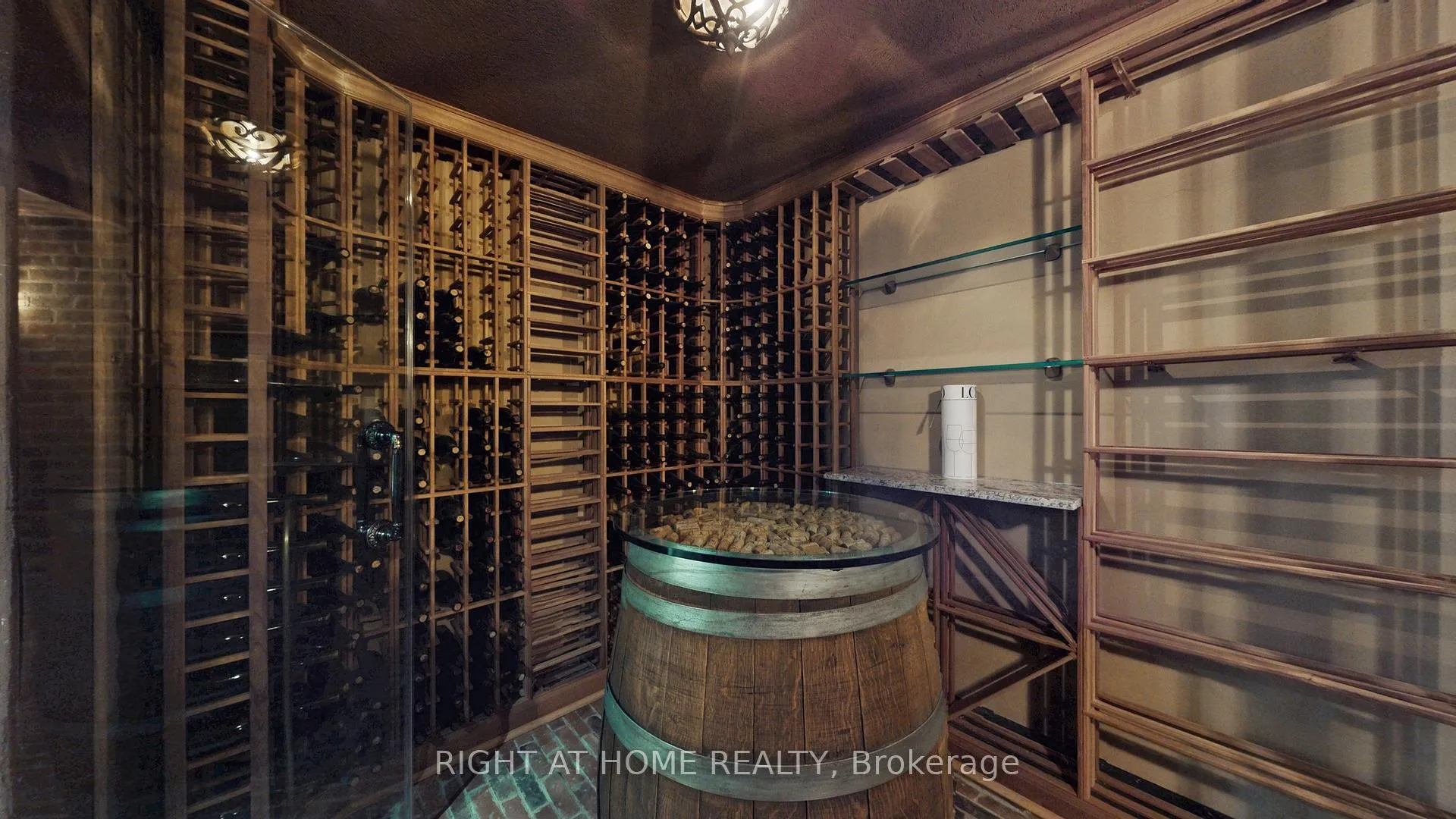 Photo 43 of 147 Westridge Drive, Vaughan, Kleinburg — HOMEH