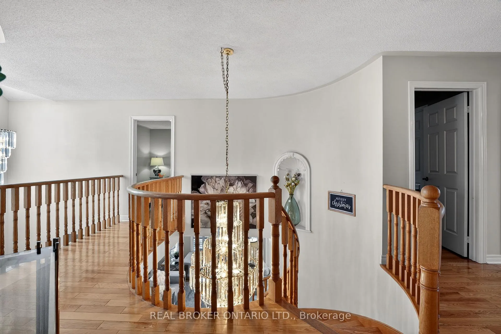 Photo 16 of 39 Pinebrook Circle, Caledon, Rural Caledon — HOMEH