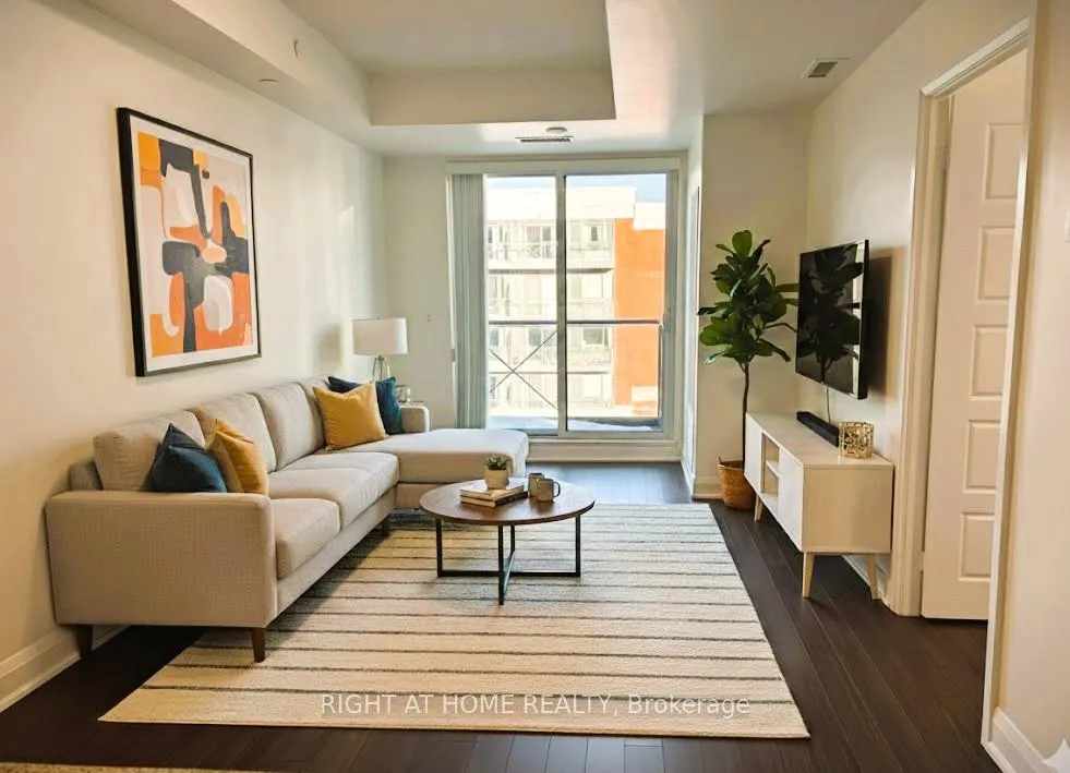Photo 3 of Unit 603, 1 Uptown Drive, Markham, Unionville — HOMEH