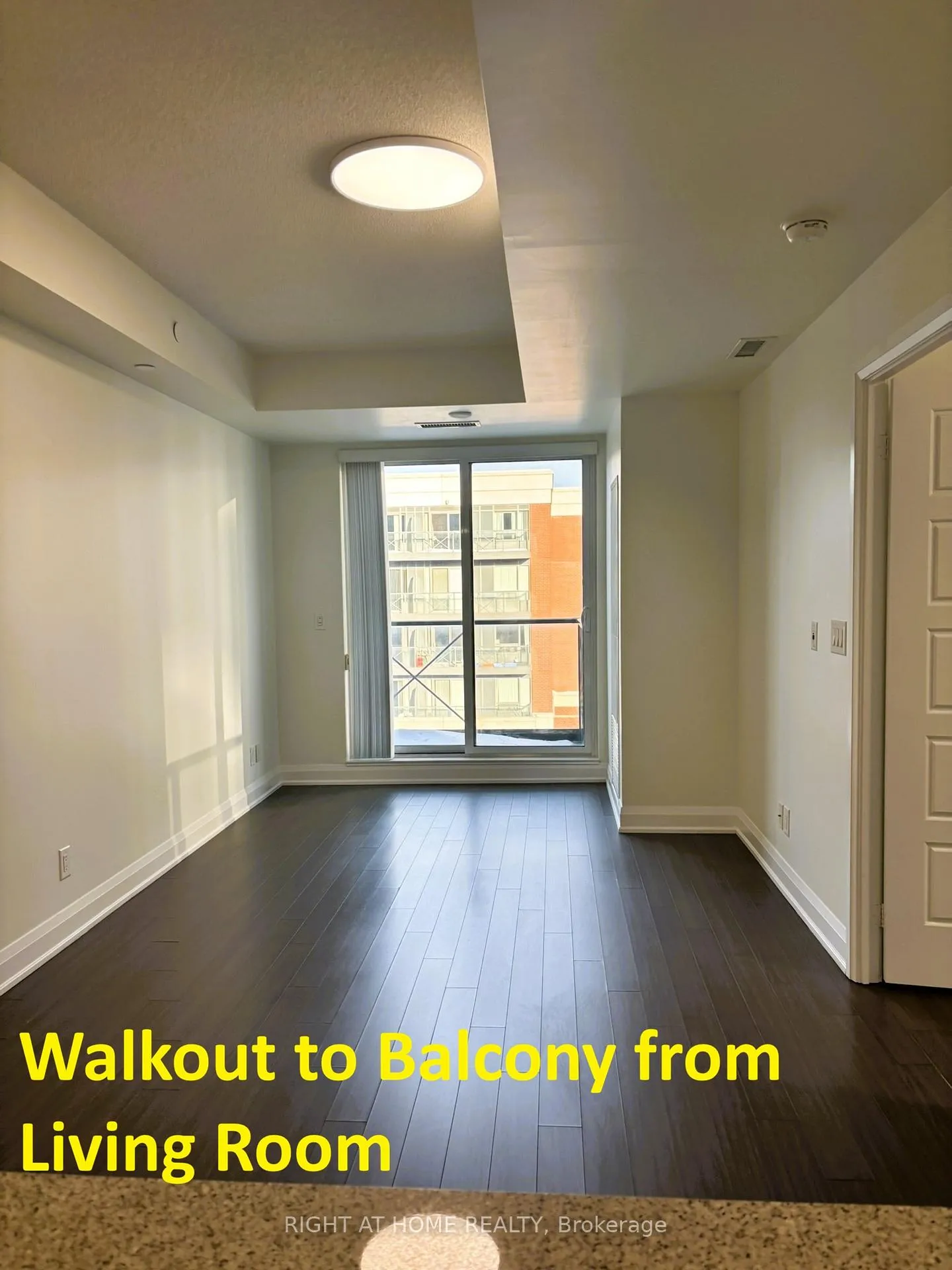Photo 4 of Unit 603, 1 Uptown Drive, Markham, Unionville — HOMEH