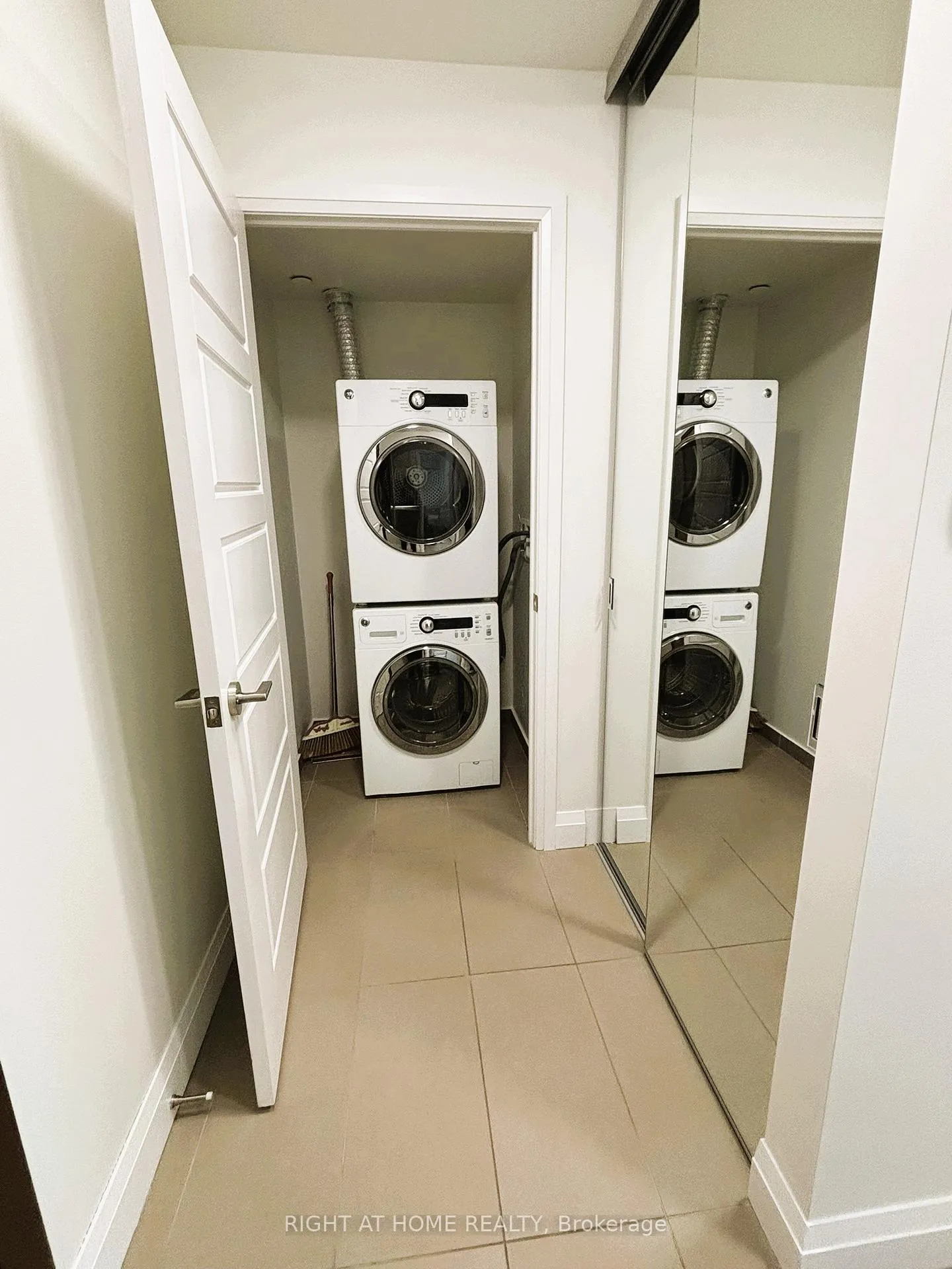 Photo 15 of Unit 603, 1 Uptown Drive, Markham, Unionville — HOMEH