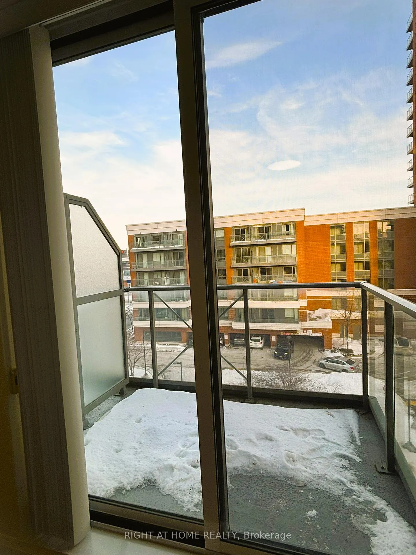 Photo 17 of Unit 603, 1 Uptown Drive, Markham, Unionville — HOMEH