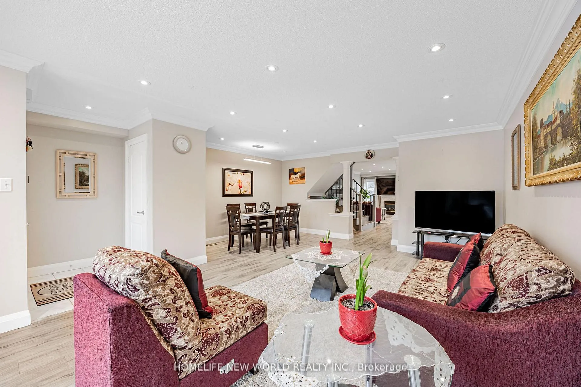 Photo 5 of 7 Batt Crescent S, Ajax, Northwest Ajax — HOMEH
