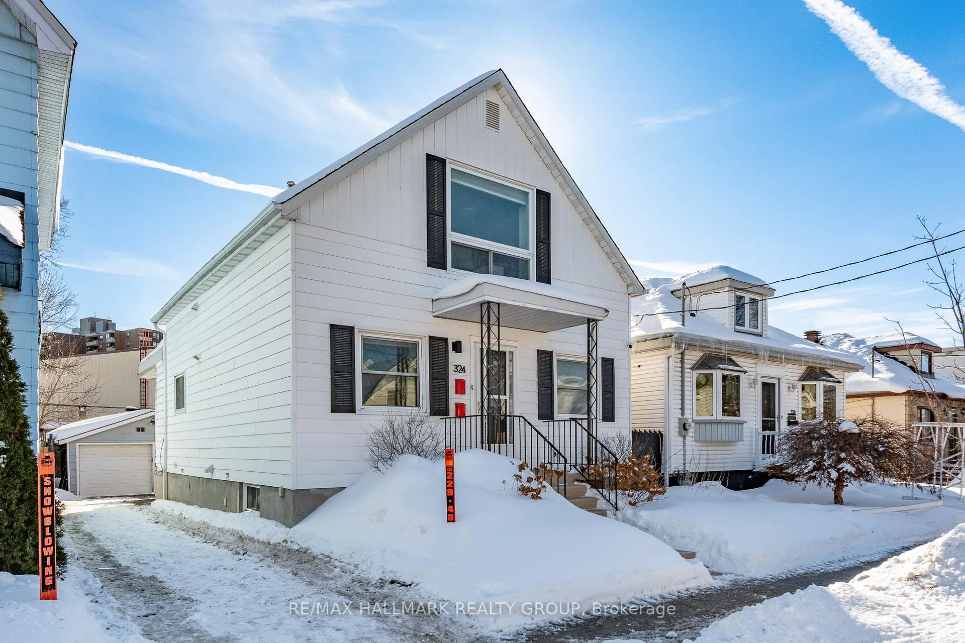 Front of 324 Montfort Street