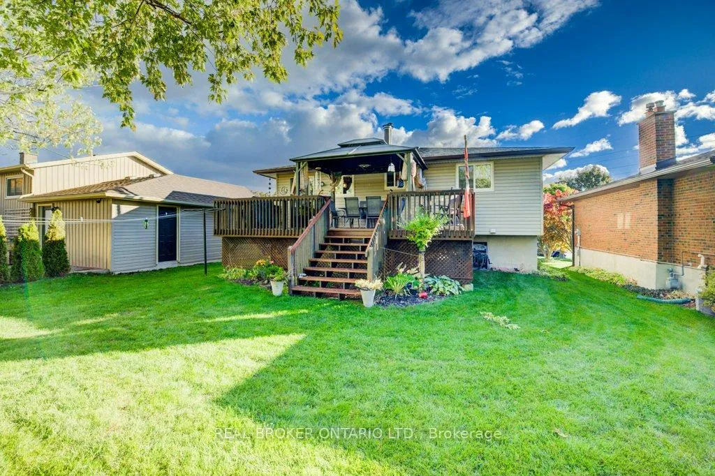 Photo 29 of 34 Willow Green Court, Kitchener — HOMEH