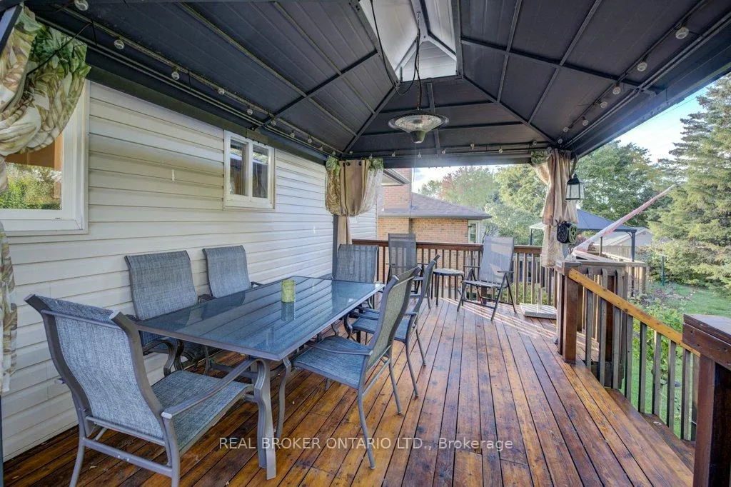 Photo 34 of 34 Willow Green Court, Kitchener — HOMEH