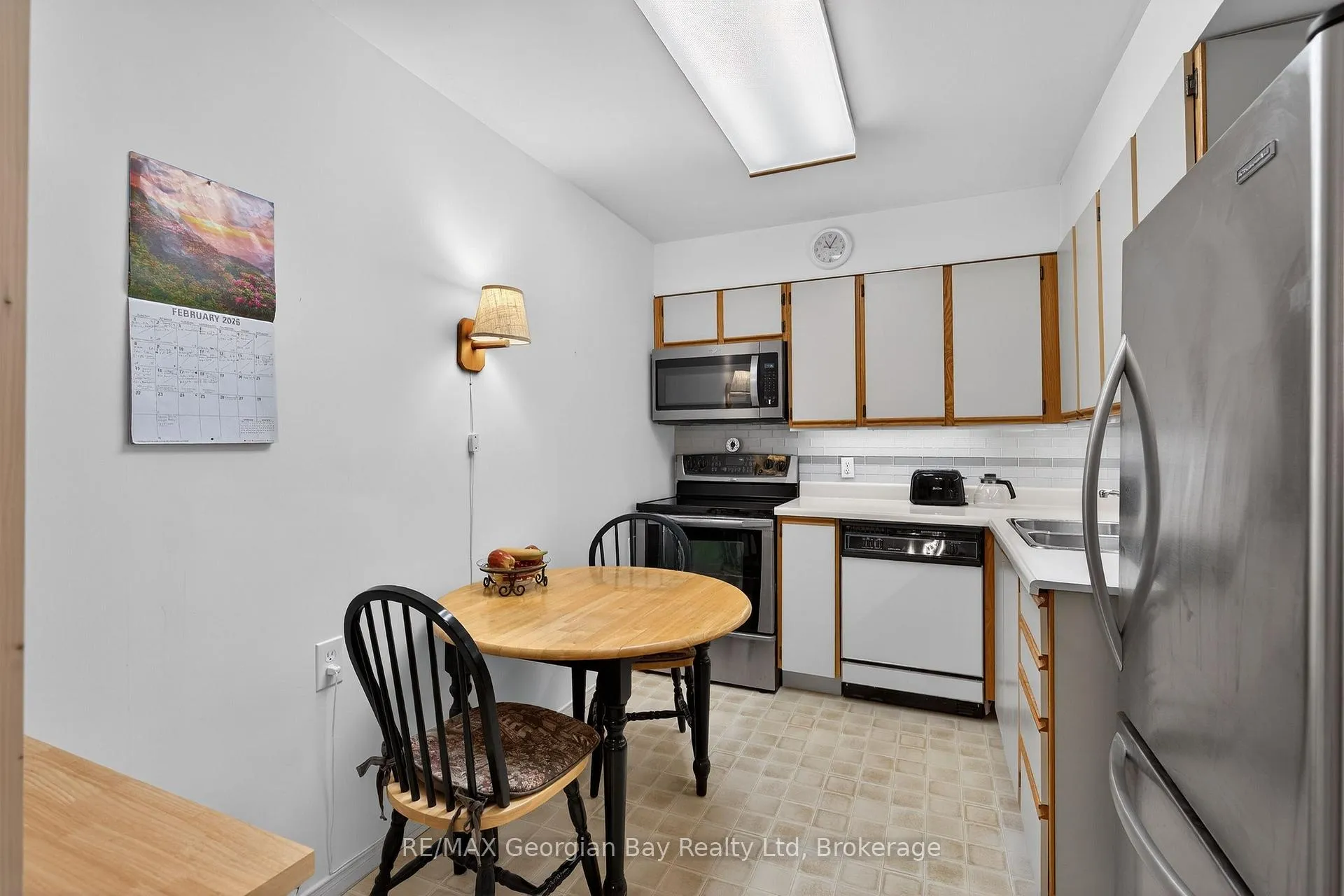 Photo 10 of Unit 17, 696 King Street, Midland — HOMEH