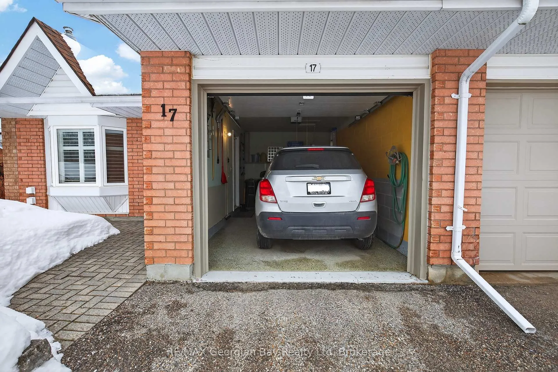 Photo 20 of Unit 17, 696 King Street, Midland — HOMEH