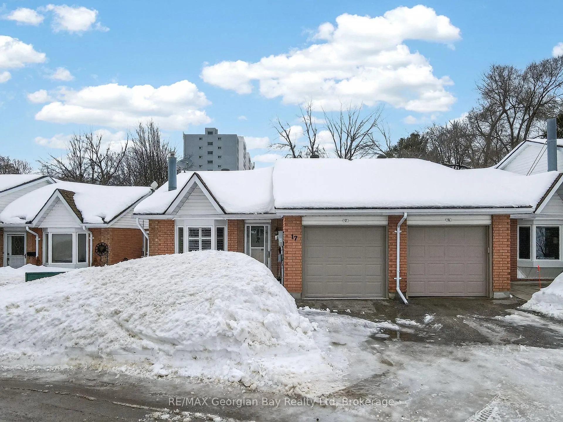 Photo 21 of Unit 17, 696 King Street, Midland — HOMEH