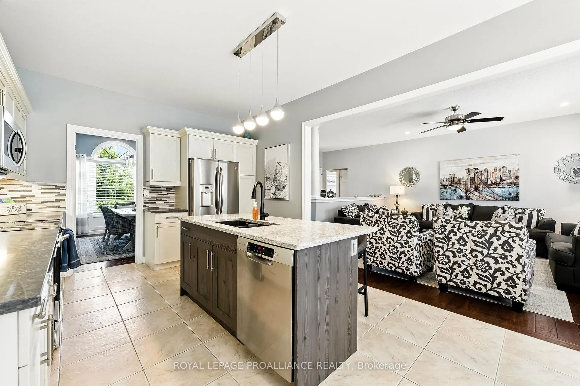 Photo 11 of 278 Ivey Crescent, Cobourg — HOMEH