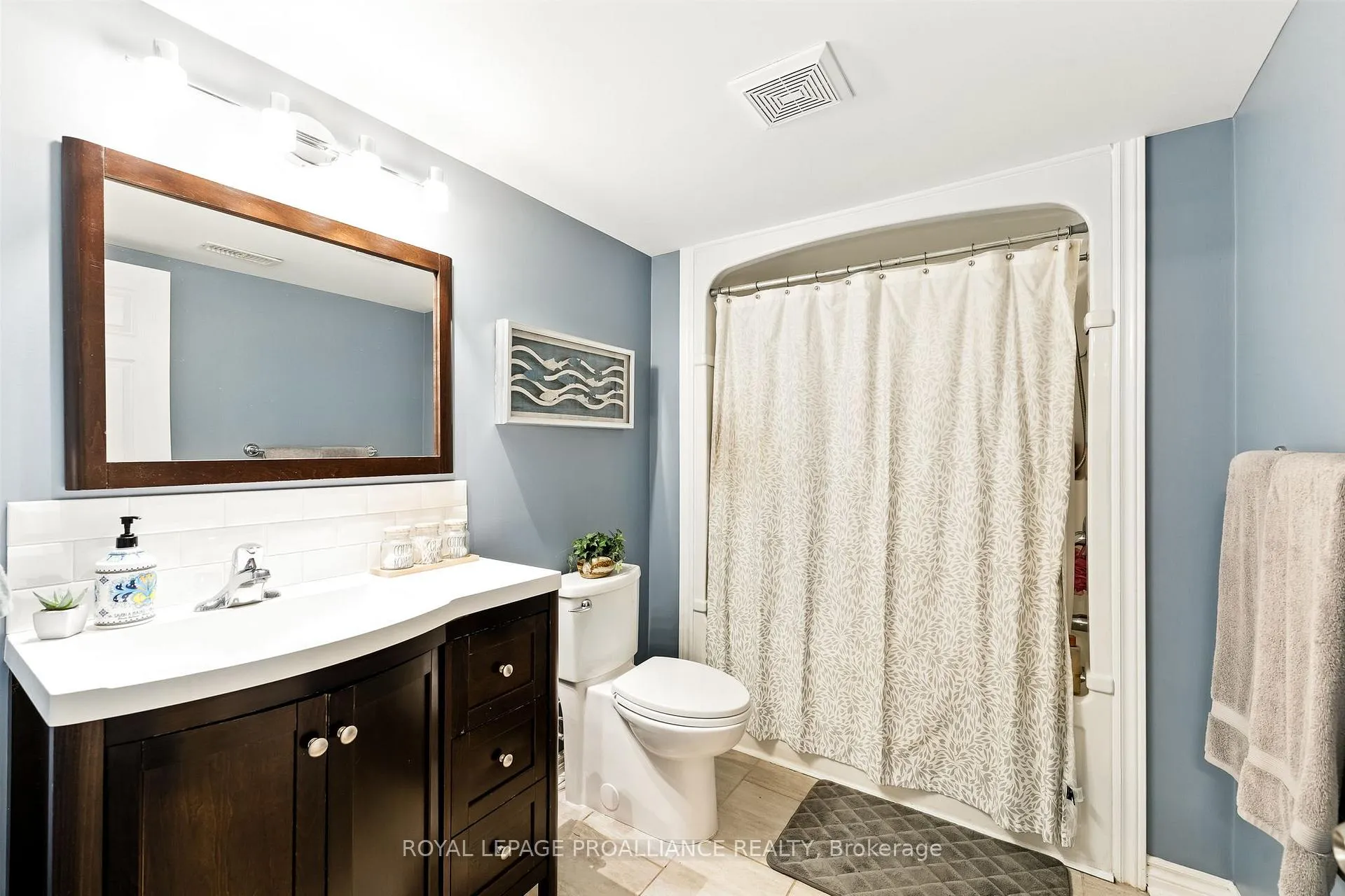 Photo 35 of 278 Ivey Crescent, Cobourg — HOMEH