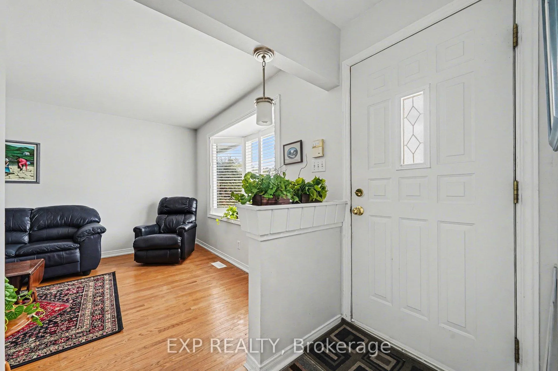 Photo 3 of 1291 Morrison Drive, Ottawa, Redwood Park — HOMEH