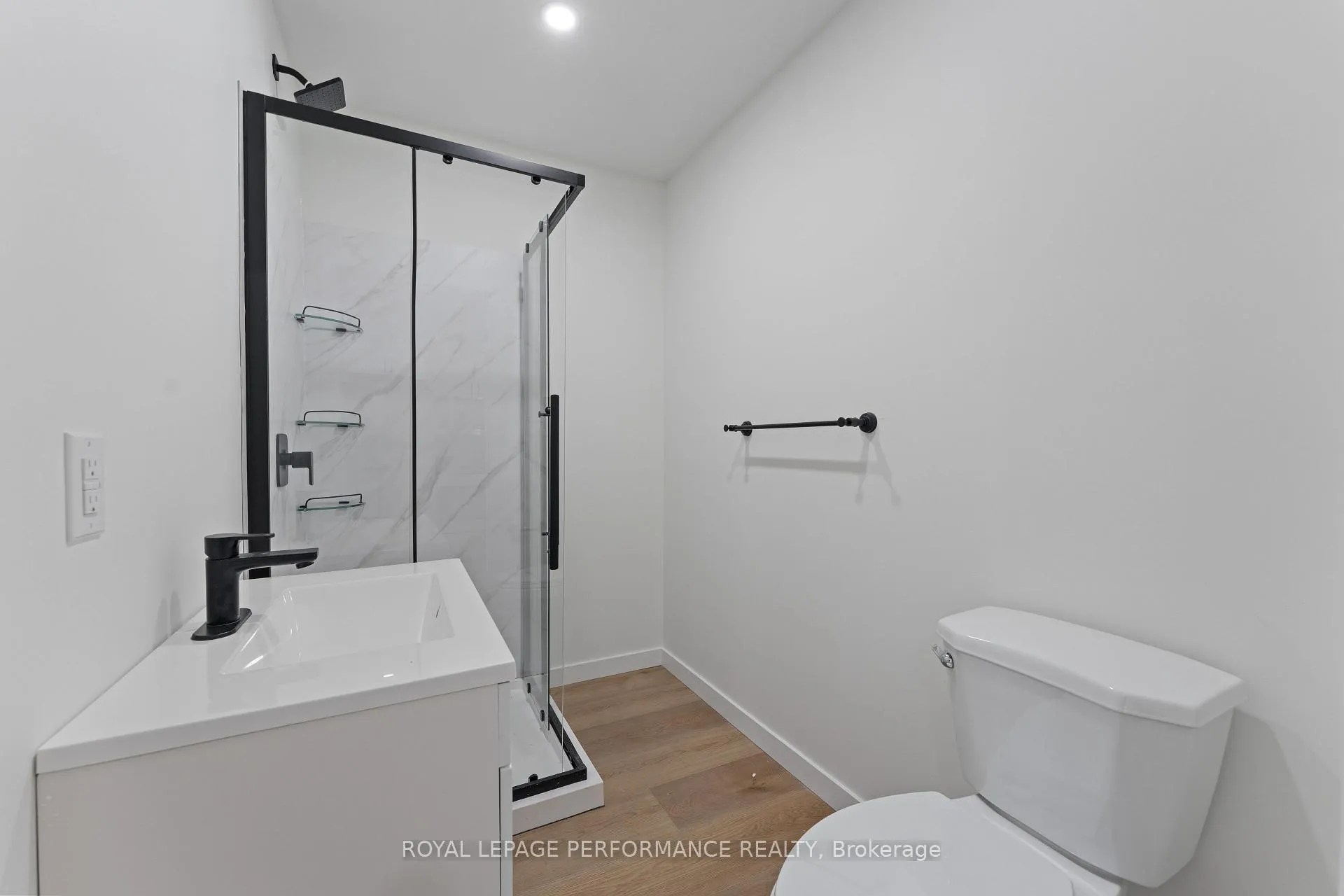 Photo 10 of Unit 5, 102 Sydney Street, Cornwall — HOMEH