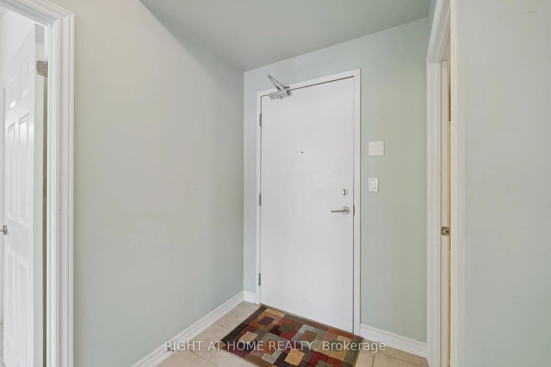 Photo 5 of Unit 310, 171 Shanly Street, Scugog, Port Perry — HOMEH