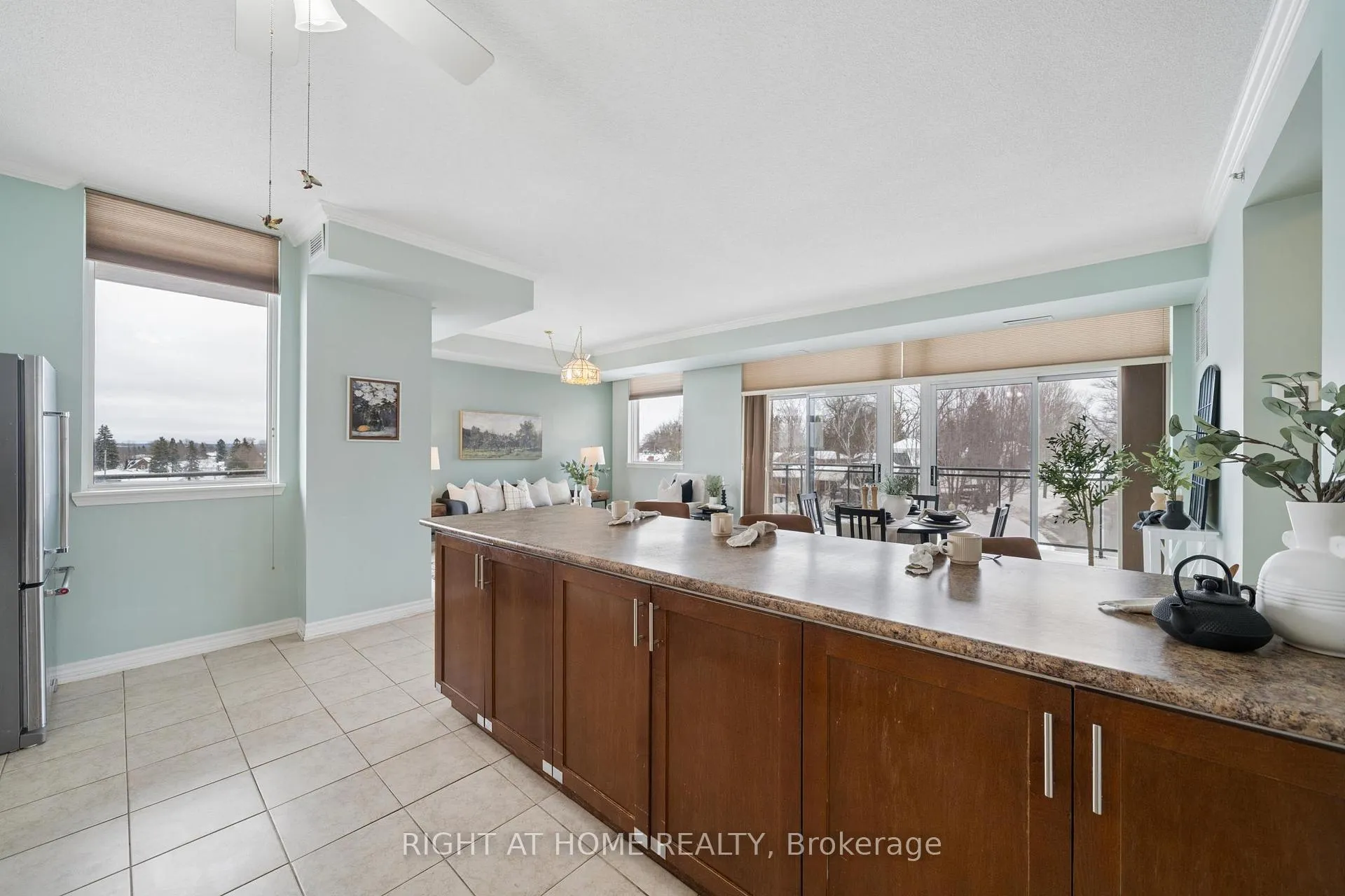 Photo 10 of Unit 310, 171 Shanly Street, Scugog, Port Perry — HOMEH