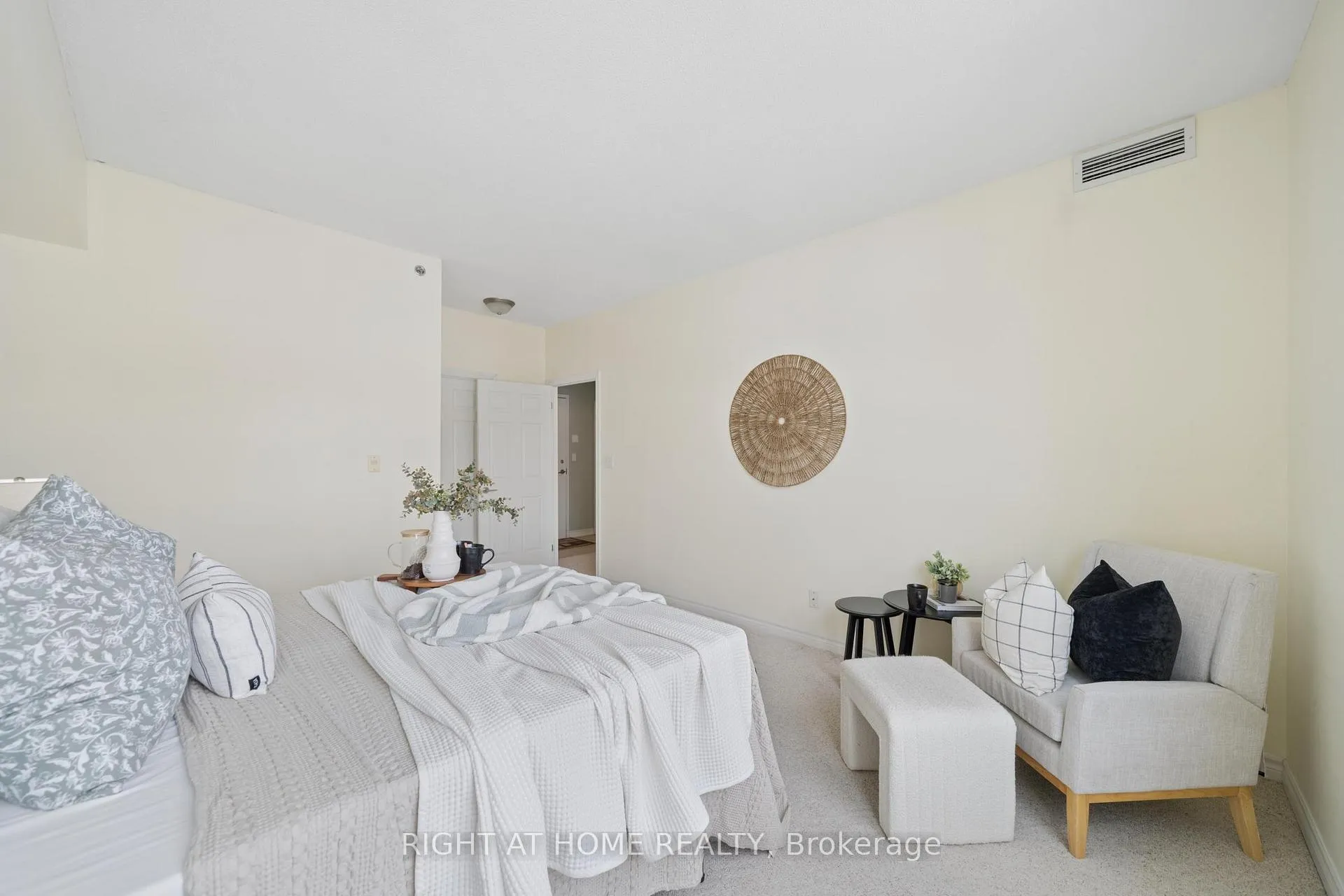 Photo 21 of Unit 310, 171 Shanly Street, Scugog, Port Perry — HOMEH