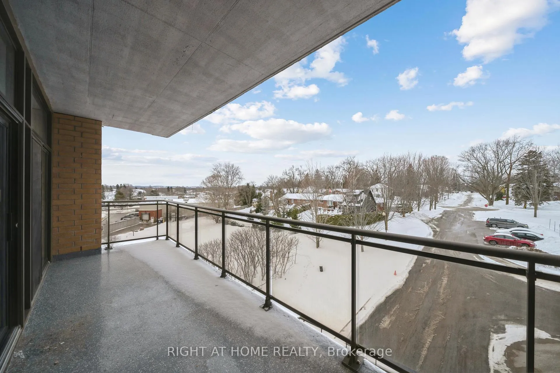 Photo 31 of Unit 310, 171 Shanly Street, Scugog, Port Perry — HOMEH