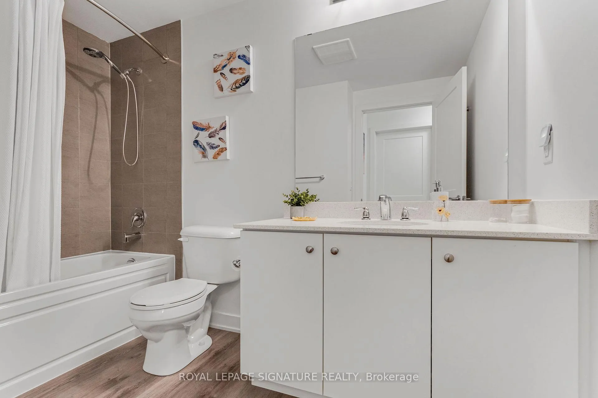 Photo 21 of Unit 211, 110 Fergus Avenue, Kitchener — HOMEH