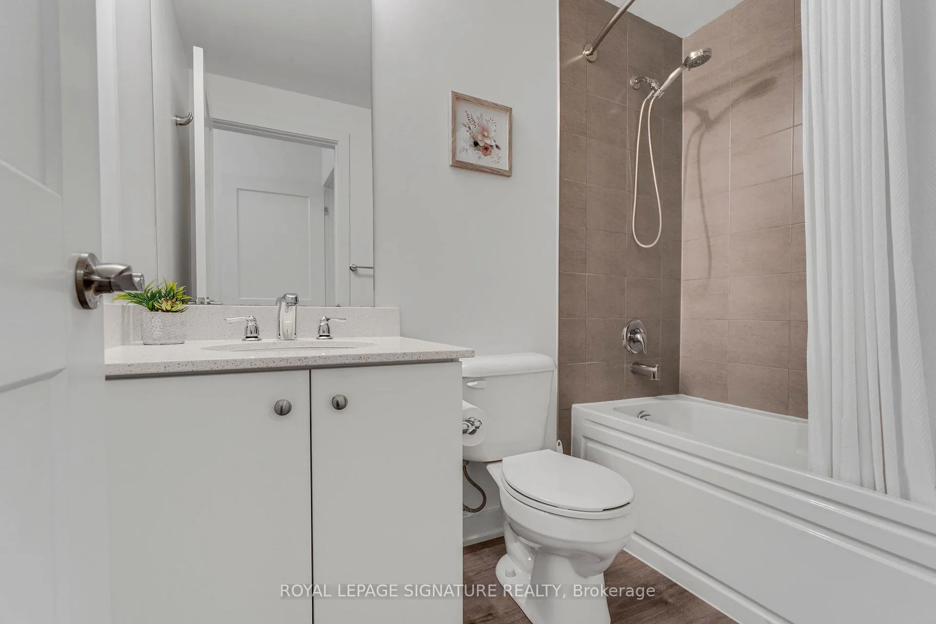 Photo 25 of Unit 211, 110 Fergus Avenue, Kitchener — HOMEH