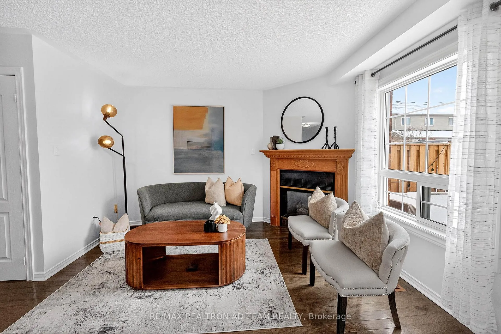 Photo 7 of 81 Smales Drive, Ajax, Central — HOMEH