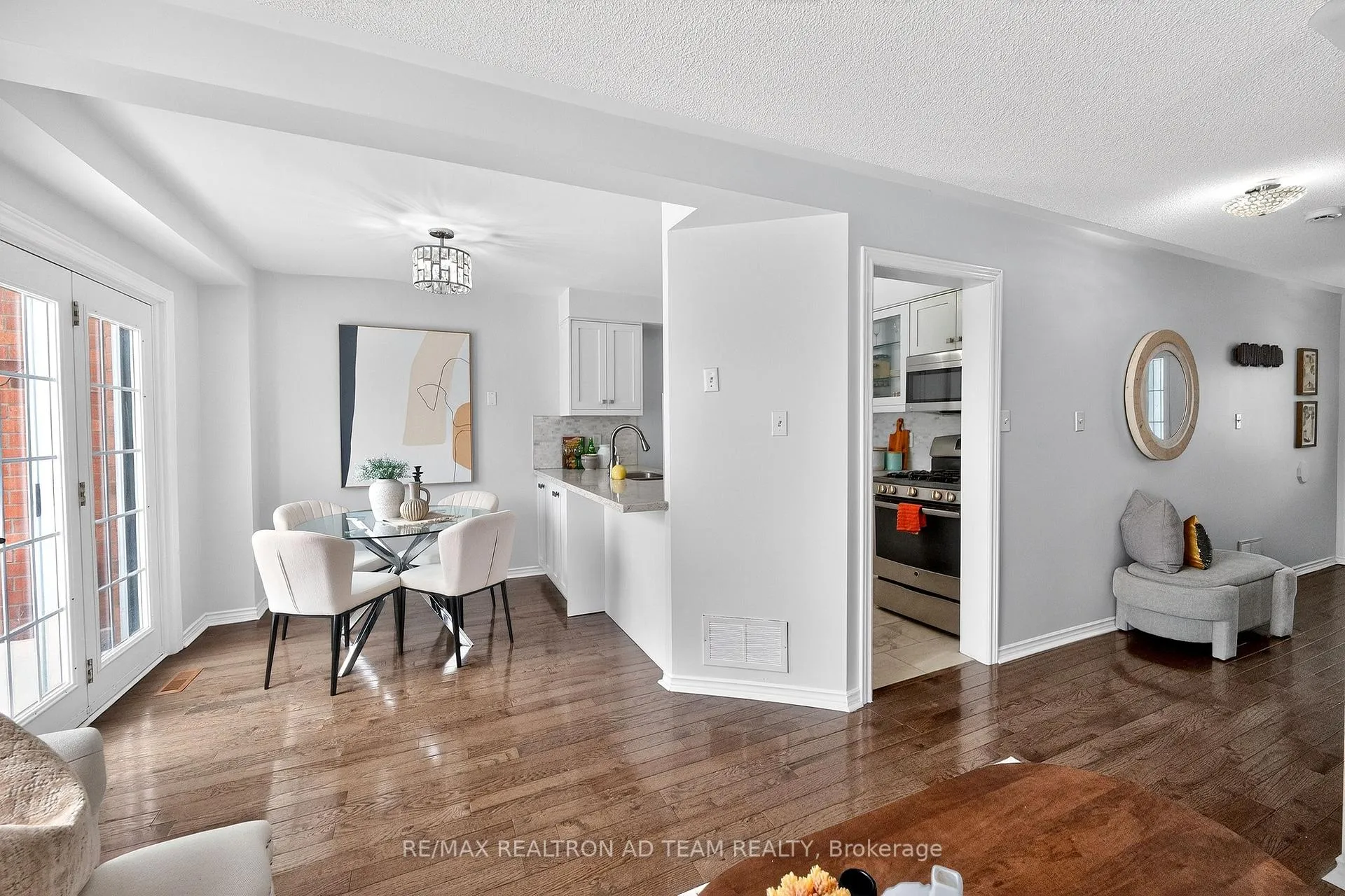 Photo 8 of 81 Smales Drive, Ajax, Central — HOMEH