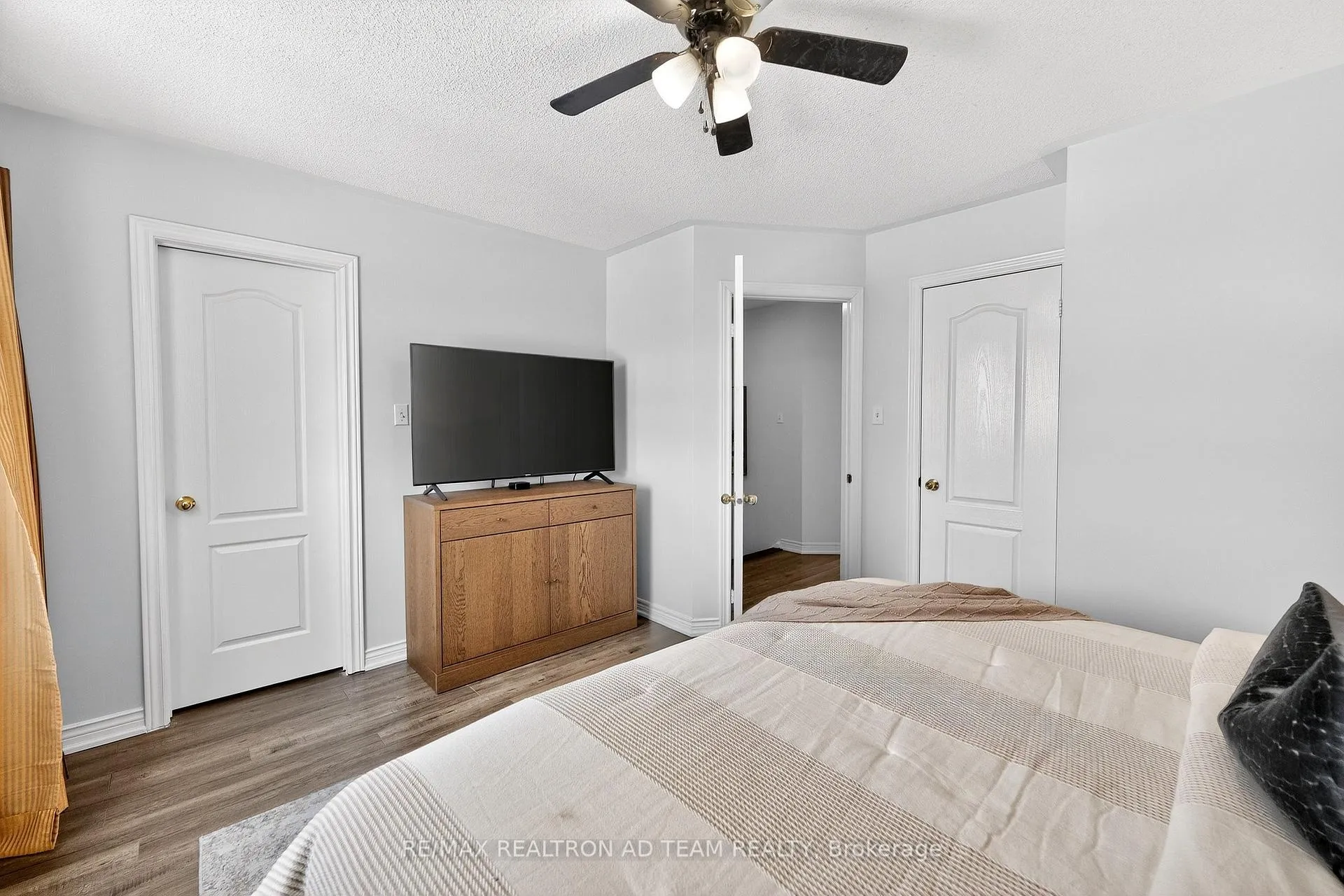 Photo 18 of 81 Smales Drive, Ajax, Central — HOMEH