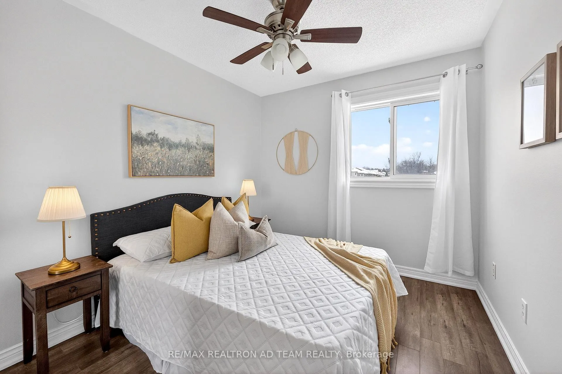 Photo 19 of 81 Smales Drive, Ajax, Central — HOMEH