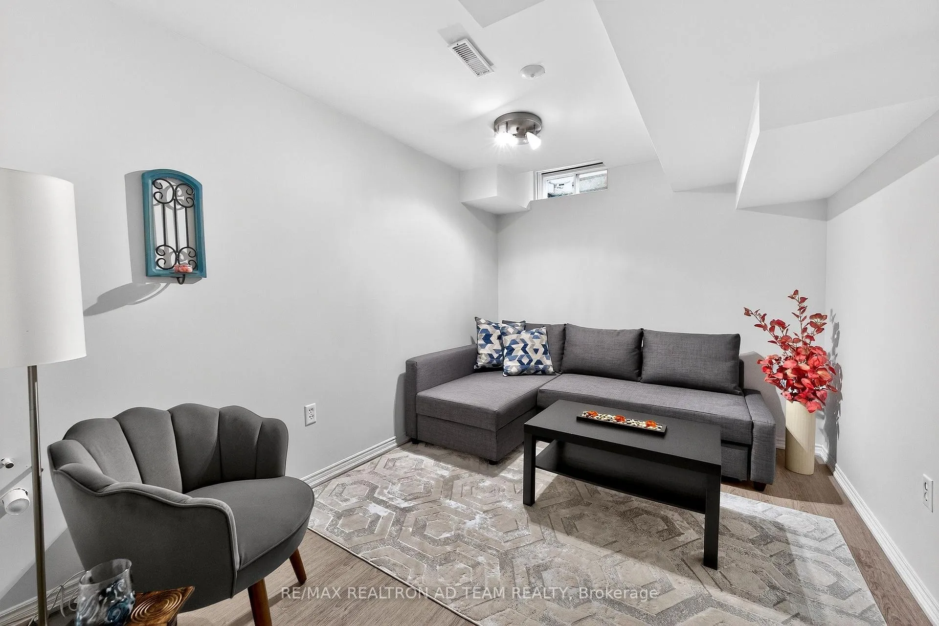 Photo 28 of 81 Smales Drive, Ajax, Central — HOMEH
