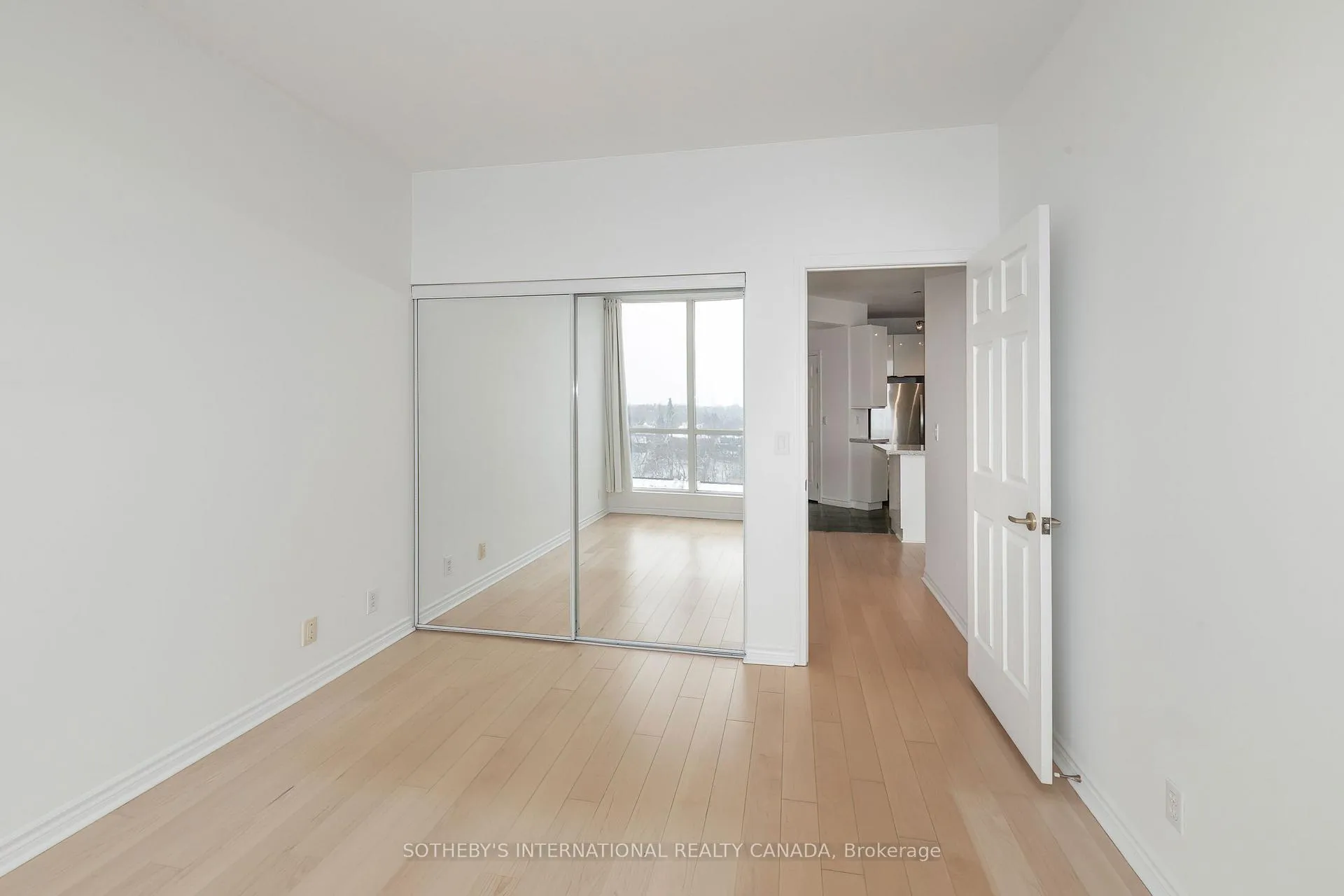 Photo 10 of Unit 701, 980 Yonge Street, Toronto, The Annex — HOMEH