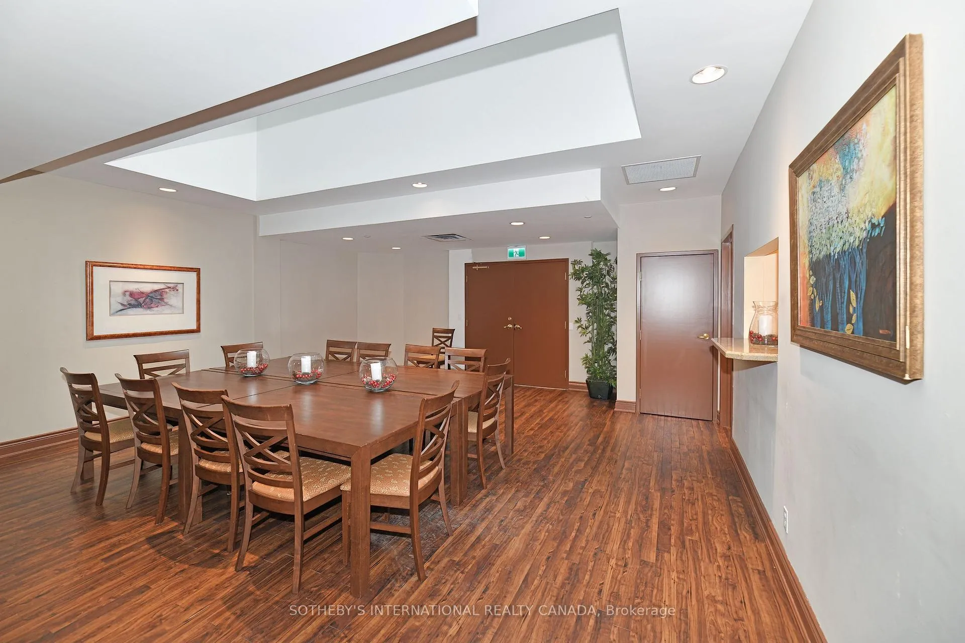 Photo 21 of Unit 701, 980 Yonge Street, Toronto, The Annex — HOMEH