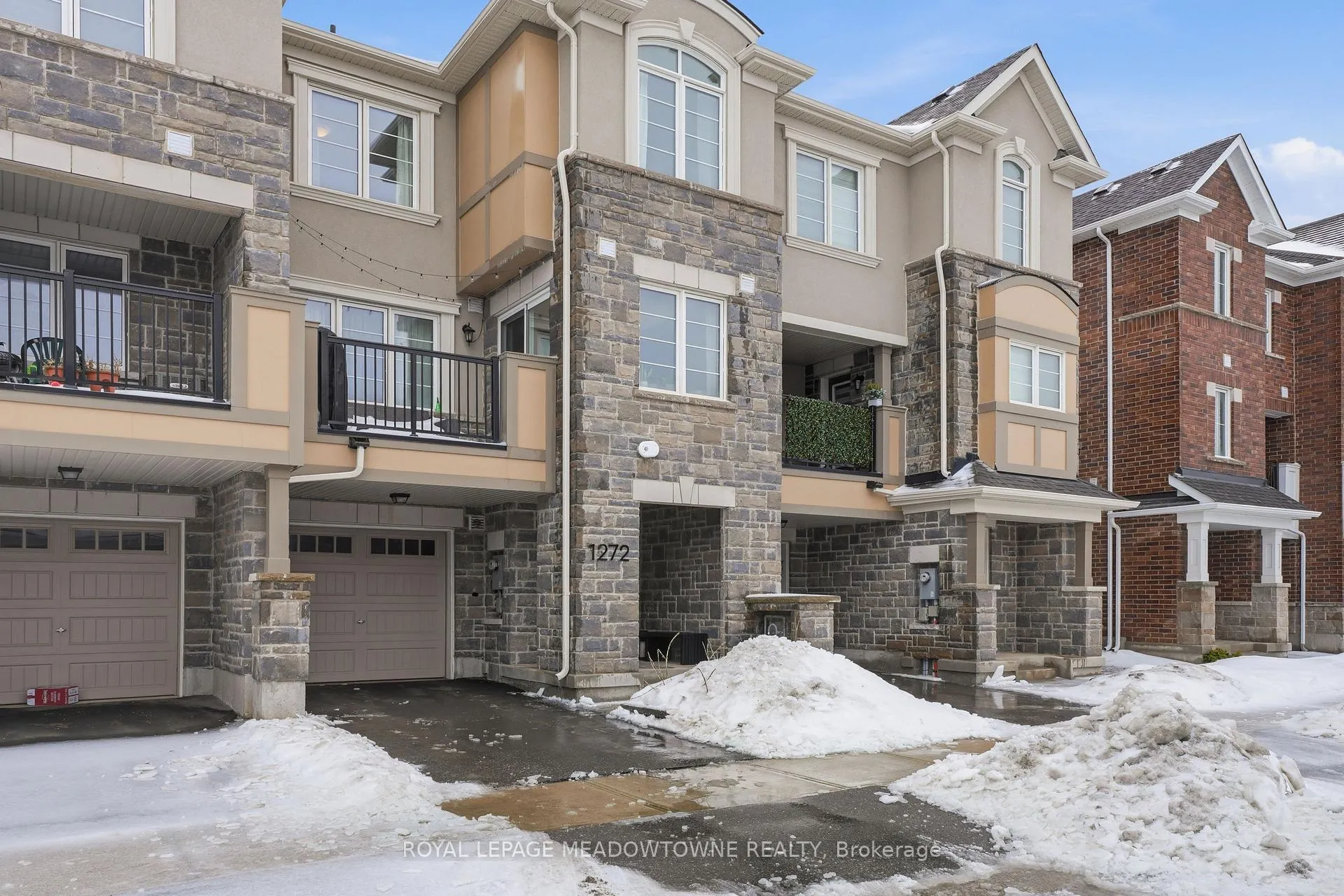 Photo 4 of 1272 Wintergreen Place, Milton, Cobban — HOMEH