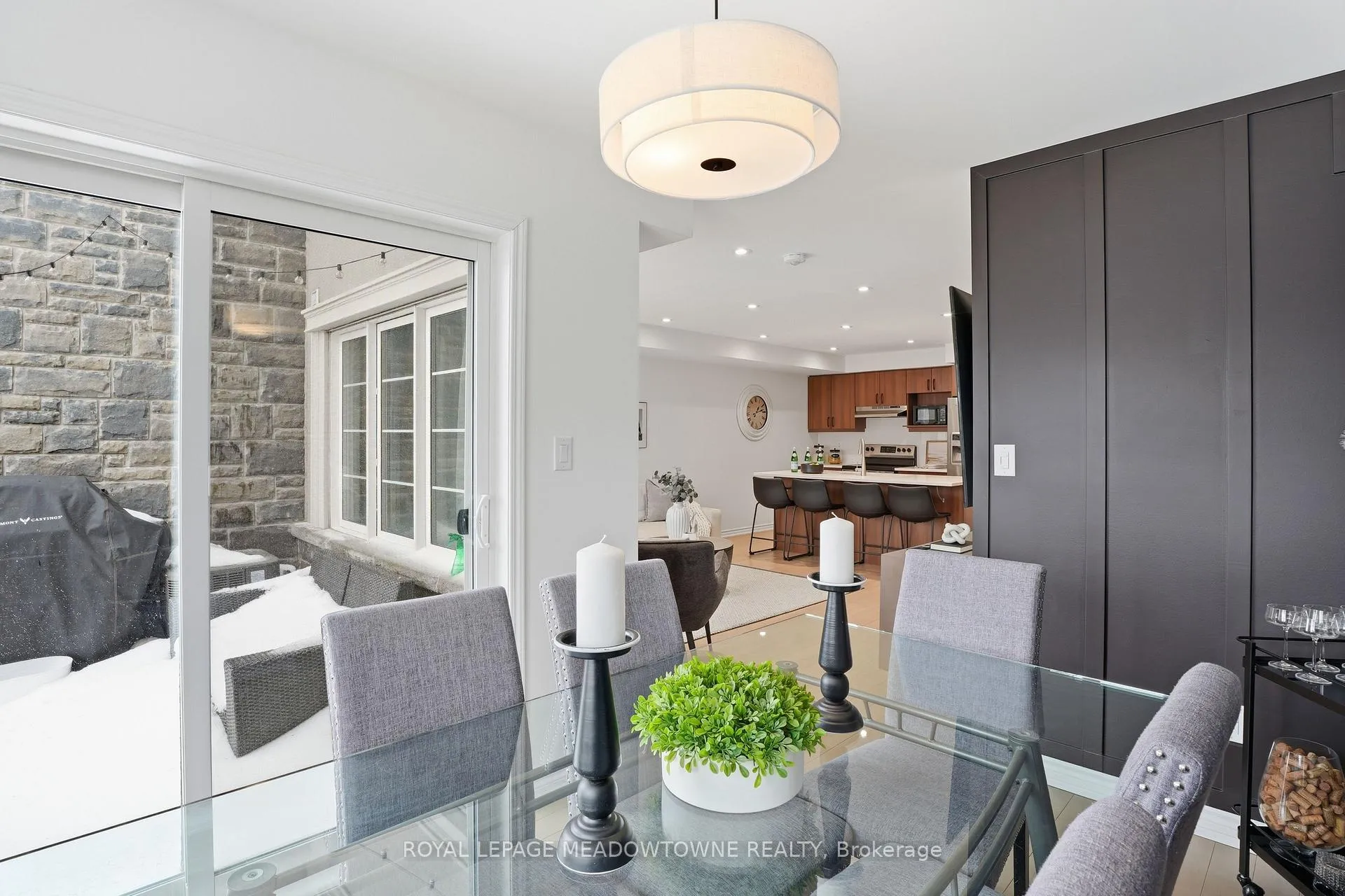 Photo 17 of 1272 Wintergreen Place, Milton, Cobban — HOMEH