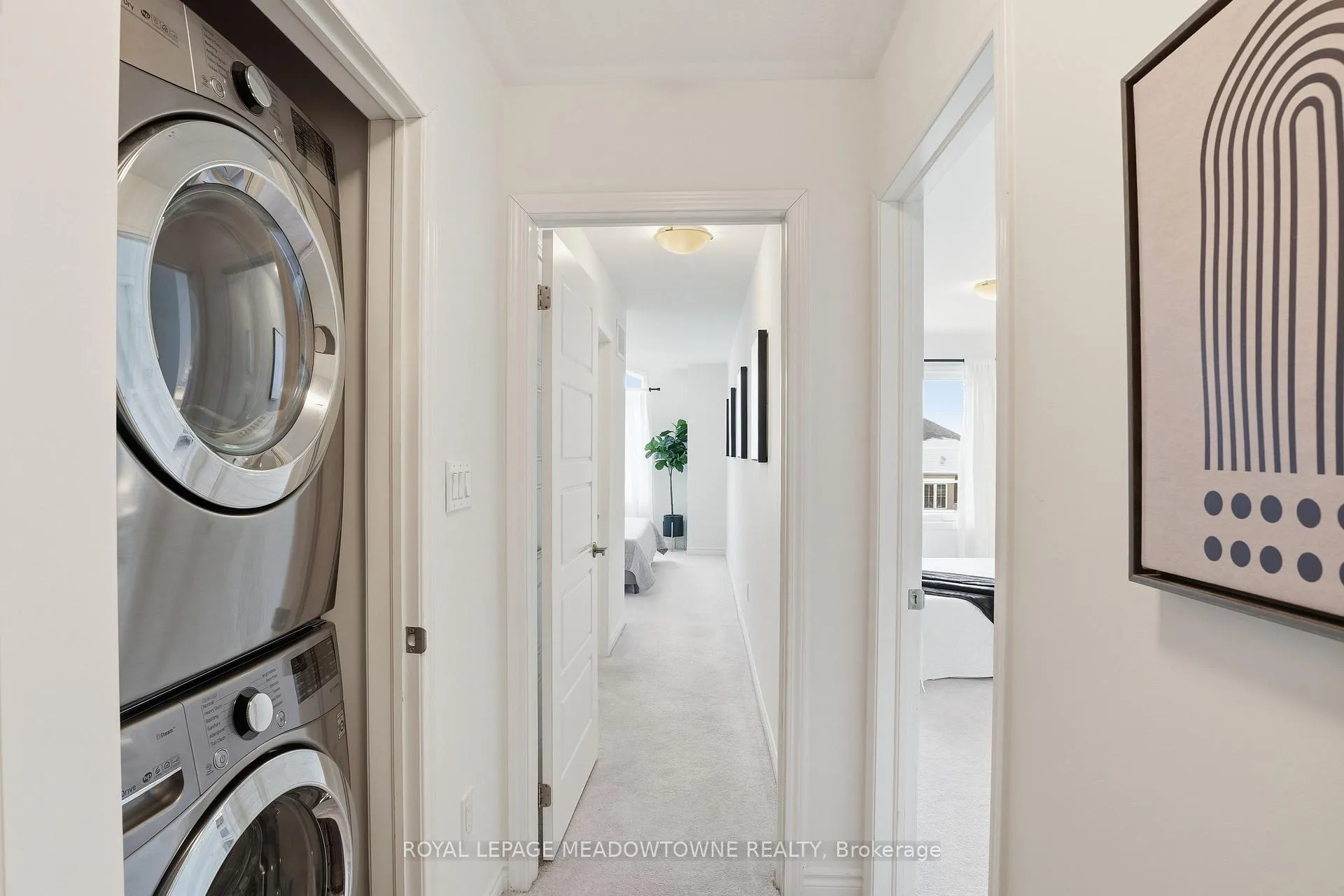 Photo 20 of 1272 Wintergreen Place, Milton, Cobban — HOMEH