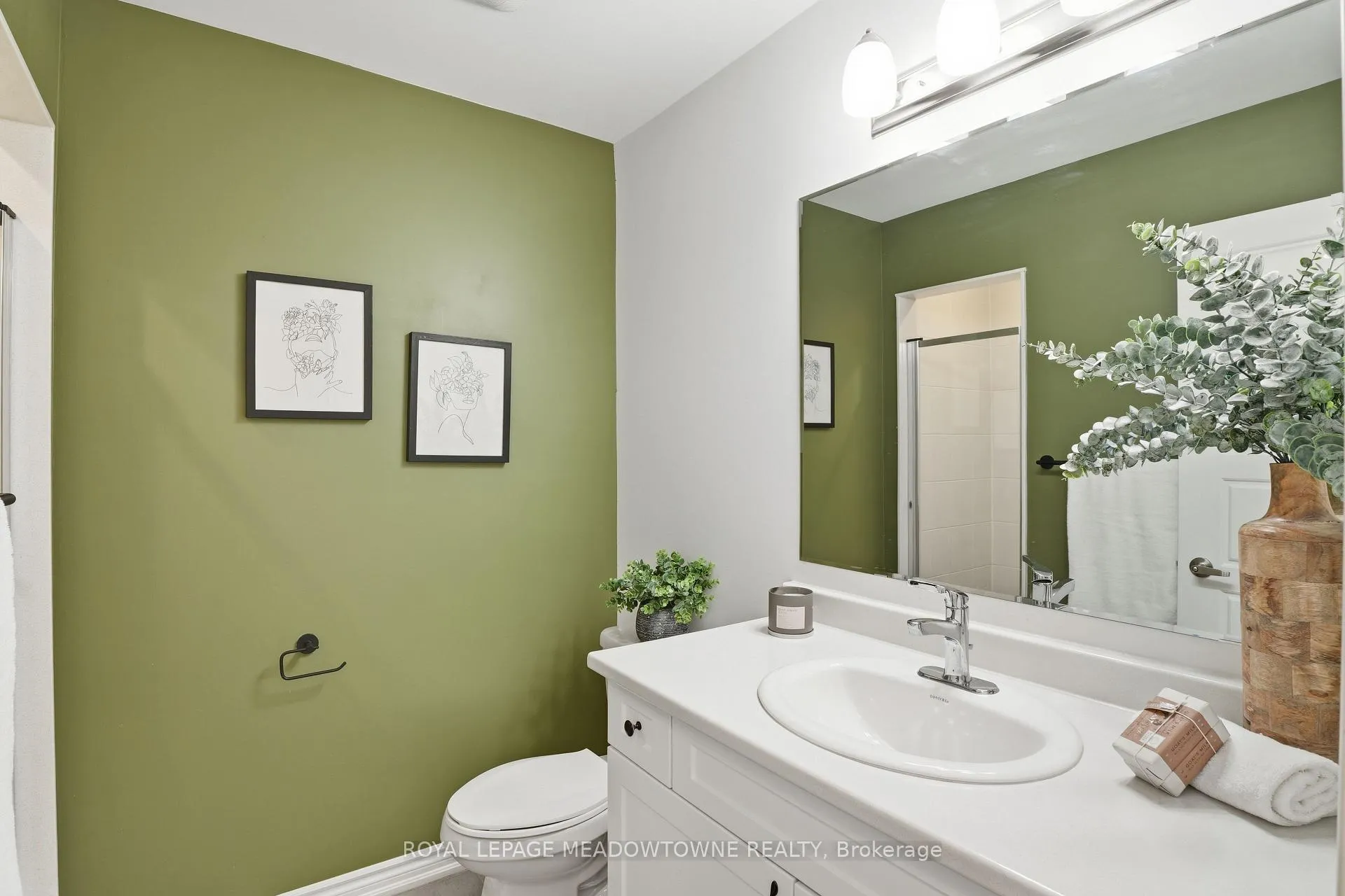 Photo 24 of 1272 Wintergreen Place, Milton, Cobban — HOMEH