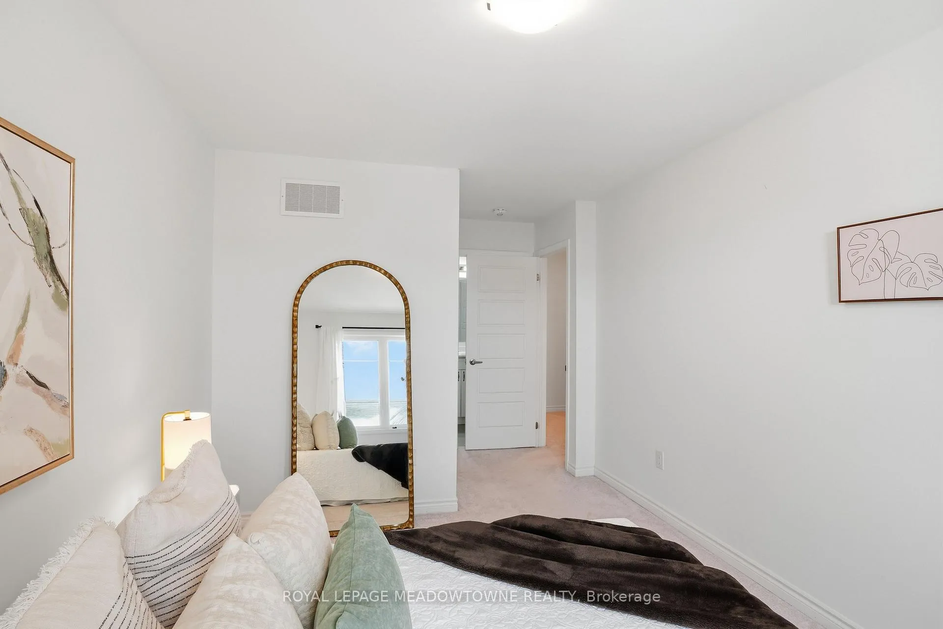 Photo 27 of 1272 Wintergreen Place, Milton, Cobban — HOMEH