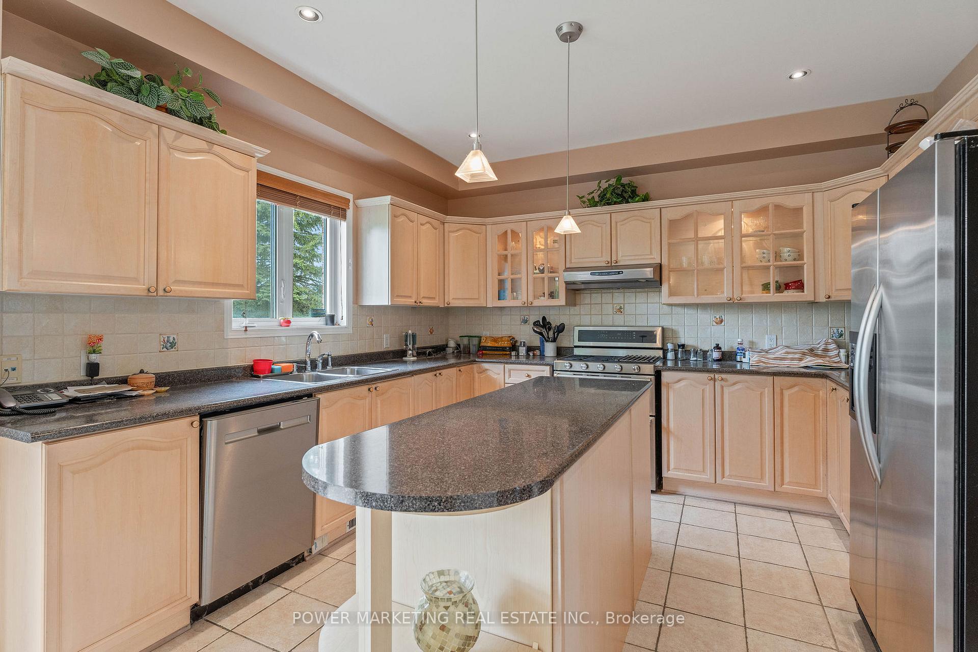 Photo 8 of 166 Allanford Avenue, Ottawa, Hunt Club Park/Greenboro — HOMEH