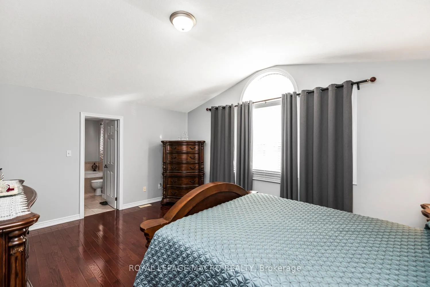 Photo 16 of 102 Erika Crescent, Hamilton, Eleanor — HOMEH