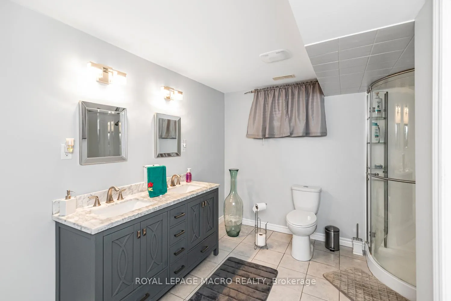 Photo 21 of 102 Erika Crescent, Hamilton, Eleanor — HOMEH