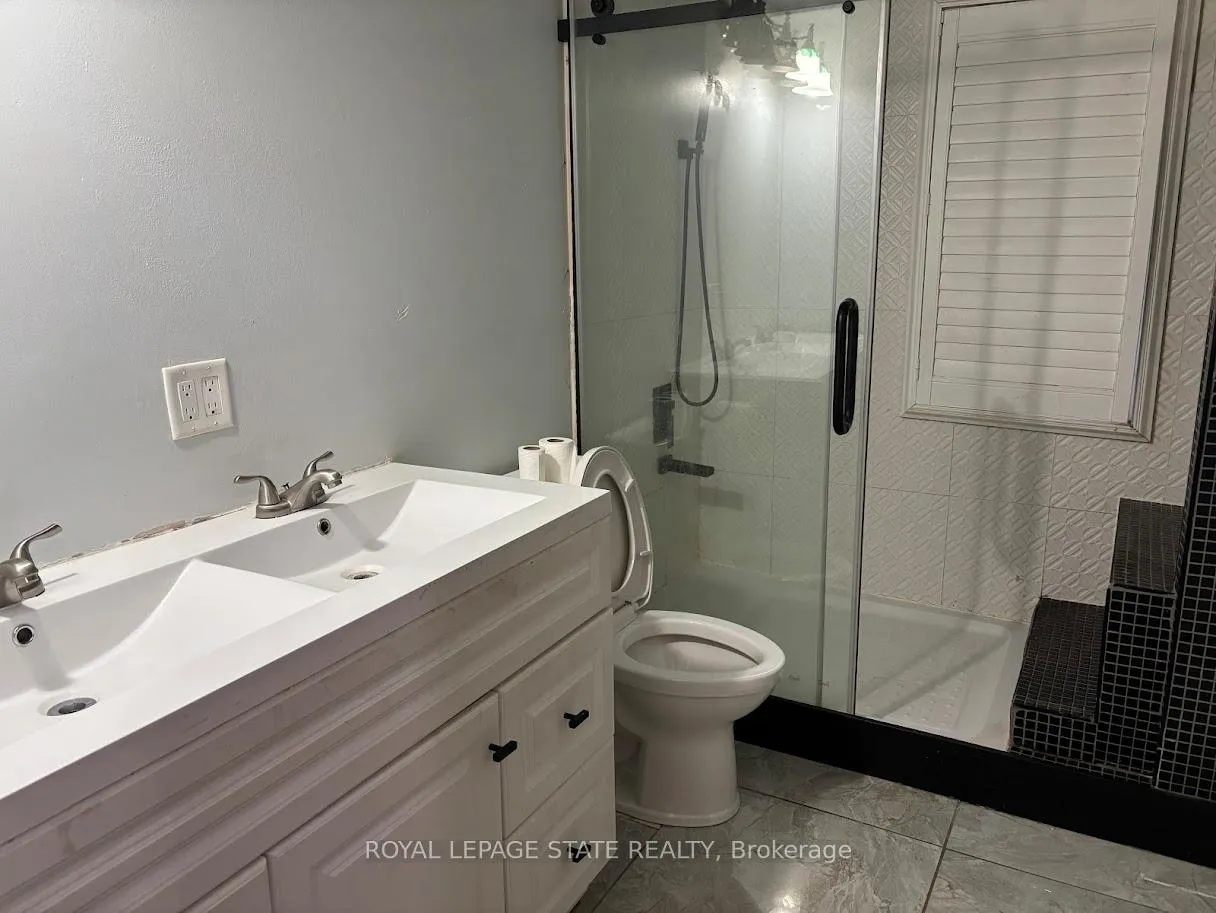 Photo 19 of 4789 St Clair Avenue, Niagara Falls, Downtown — HOMEH