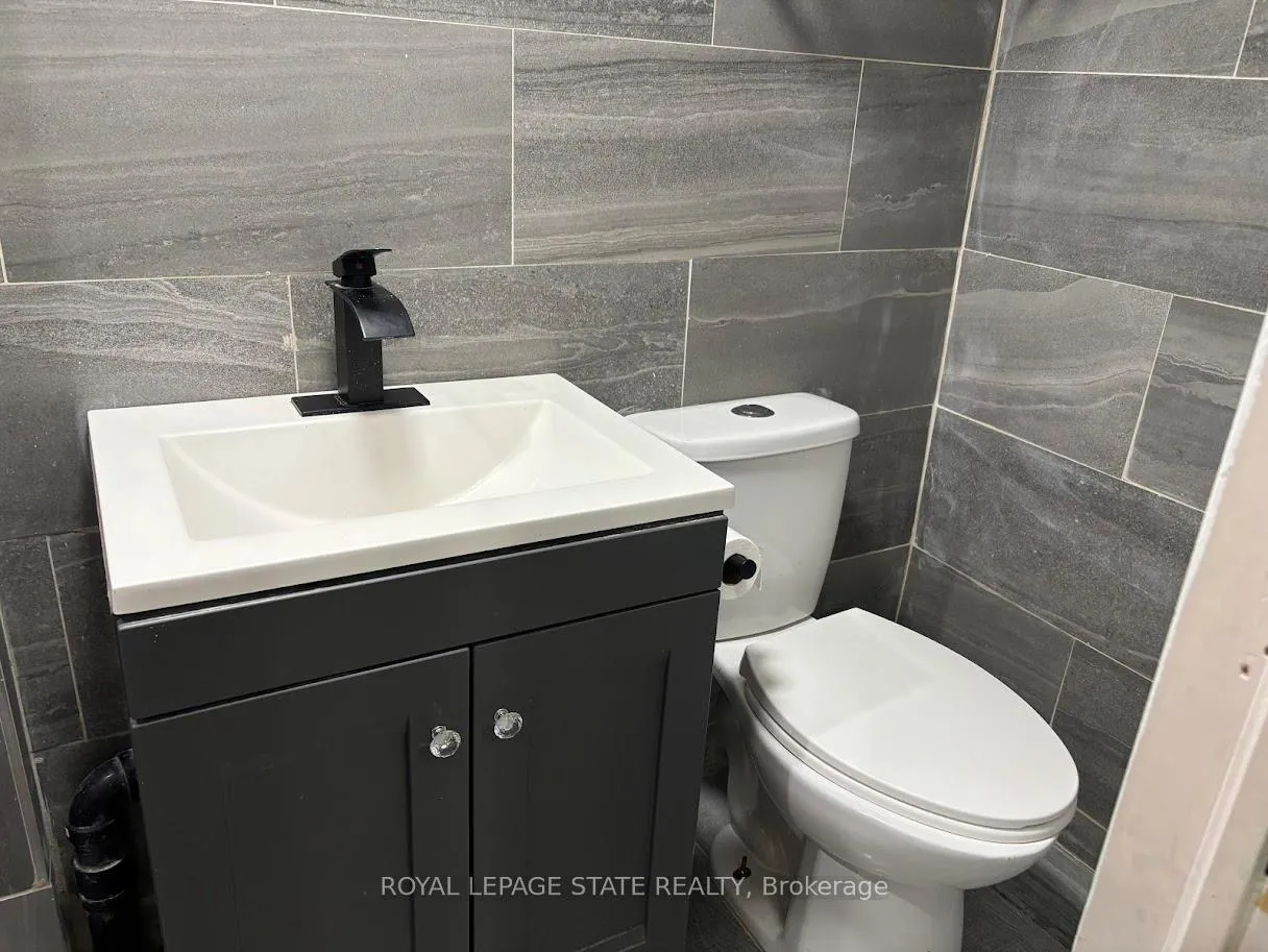 Photo 23 of 4789 St Clair Avenue, Niagara Falls, Downtown — HOMEH