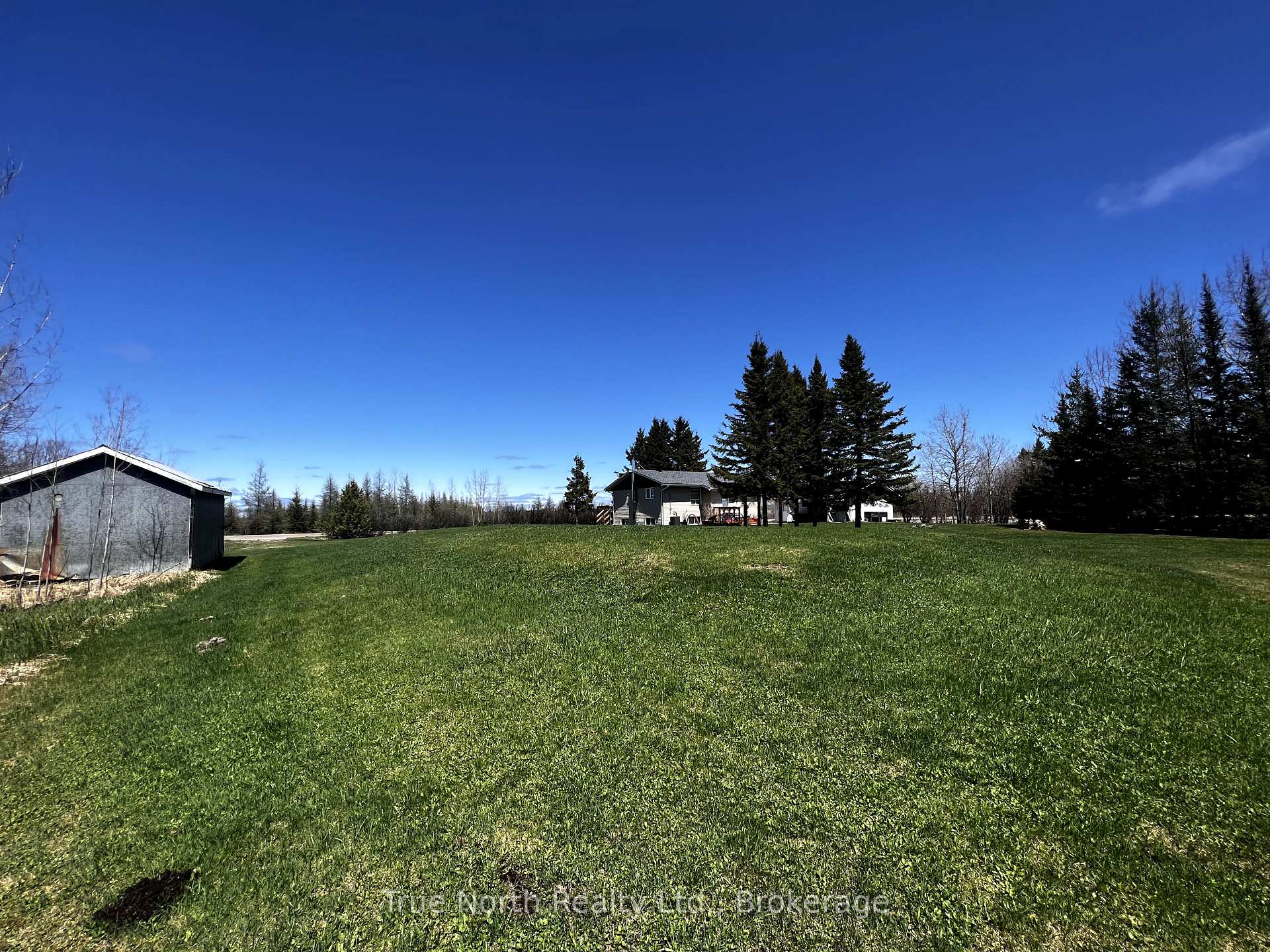 Photo 8 of 445 Gurney Road, Kapuskasing — HOMEH