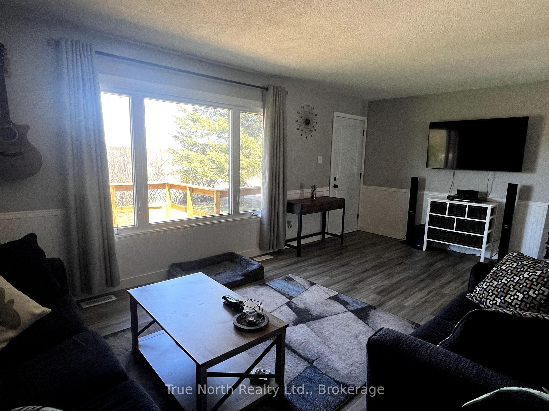 Photo 10 of 445 Gurney Road, Kapuskasing — HOMEH