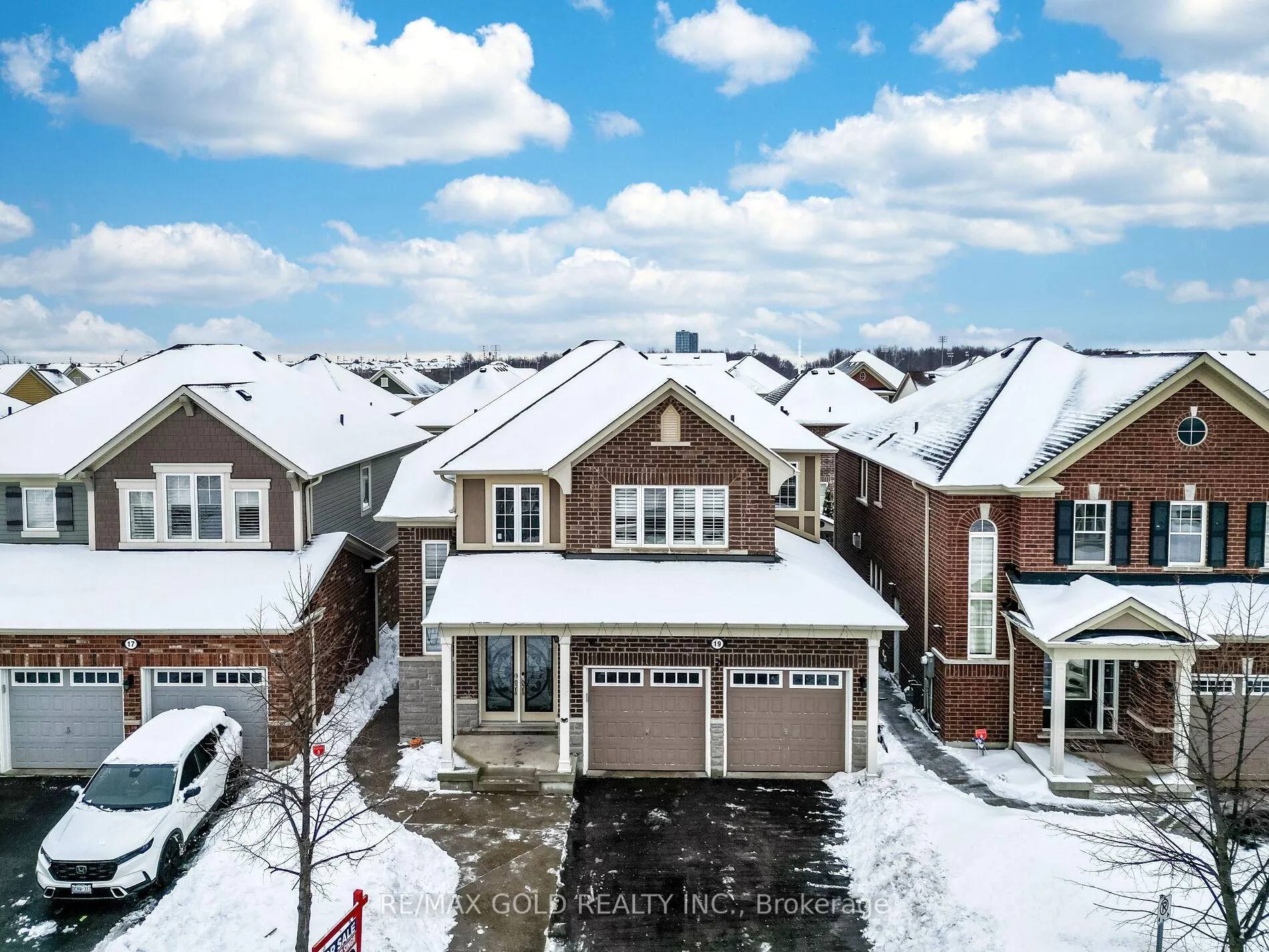Photo 2 of 19 Killick Road, Brampton, Northwest Brampton — HOMEH