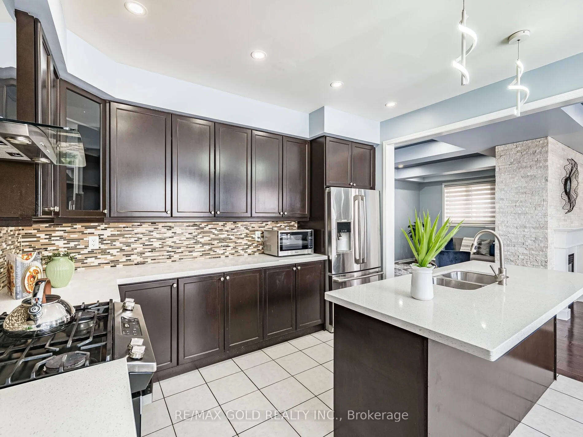 Photo 18 of 19 Killick Road, Brampton, Northwest Brampton — HOMEH