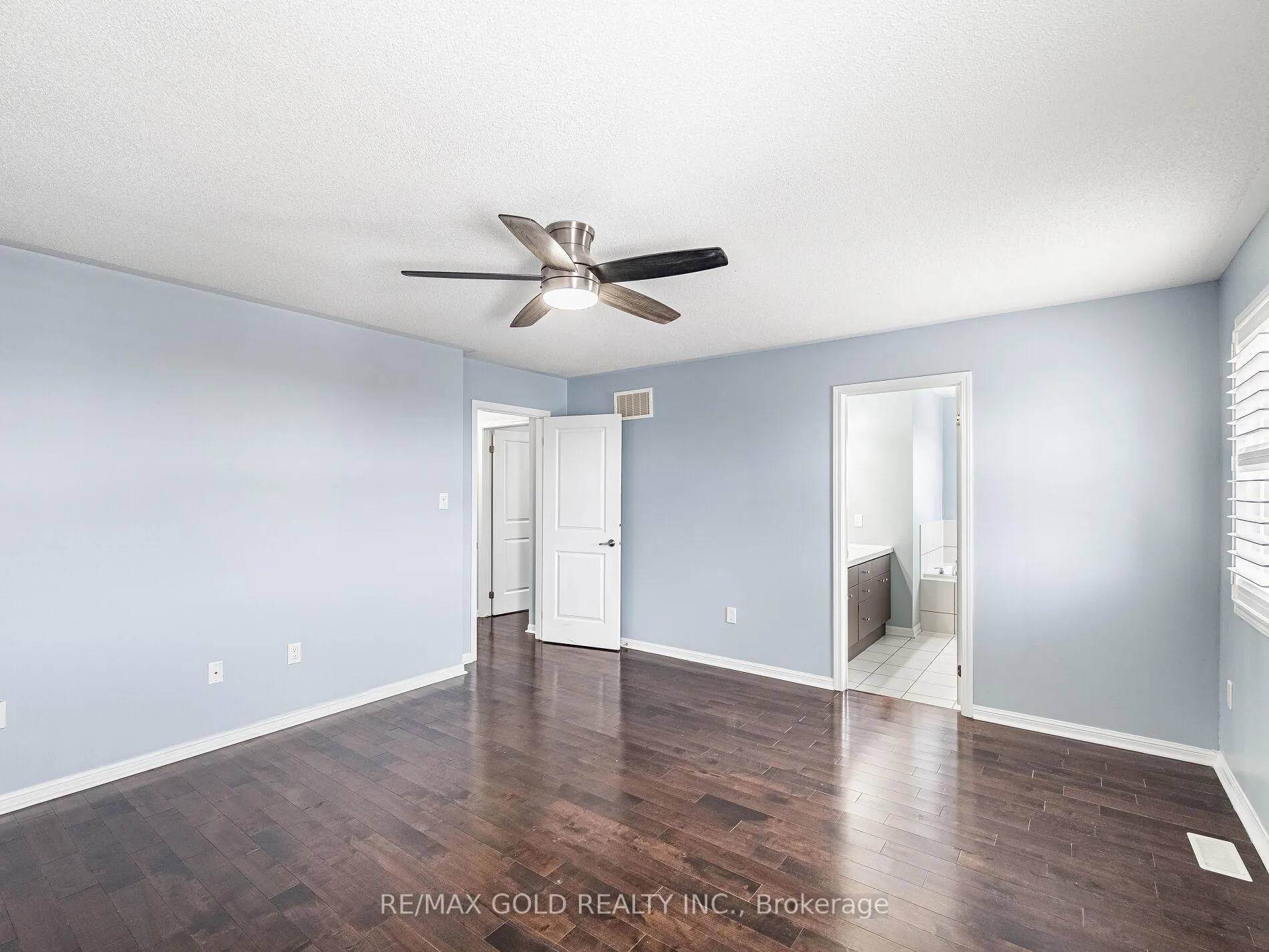 Photo 23 of 19 Killick Road, Brampton, Northwest Brampton — HOMEH
