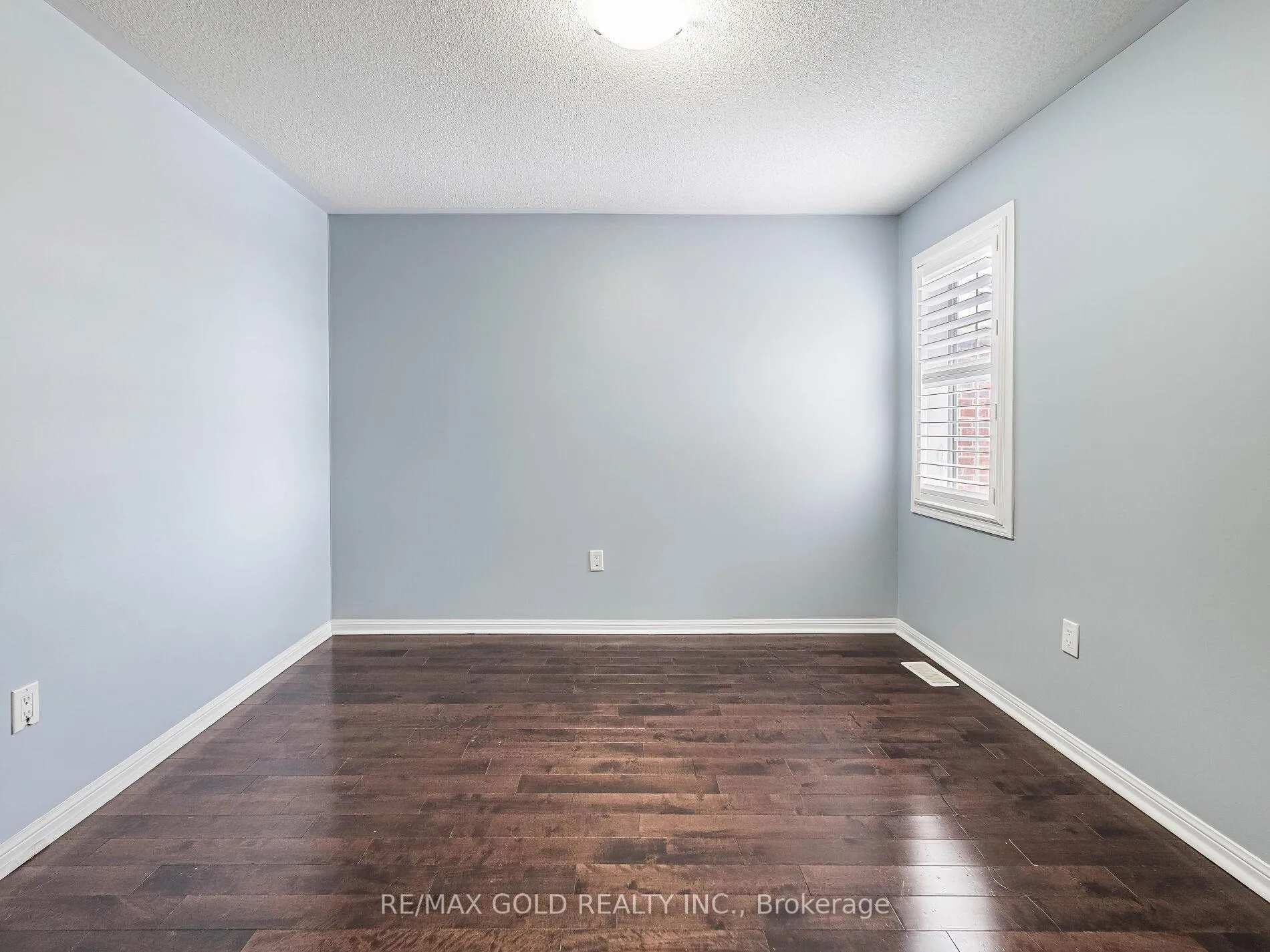 Photo 29 of 19 Killick Road, Brampton, Northwest Brampton — HOMEH