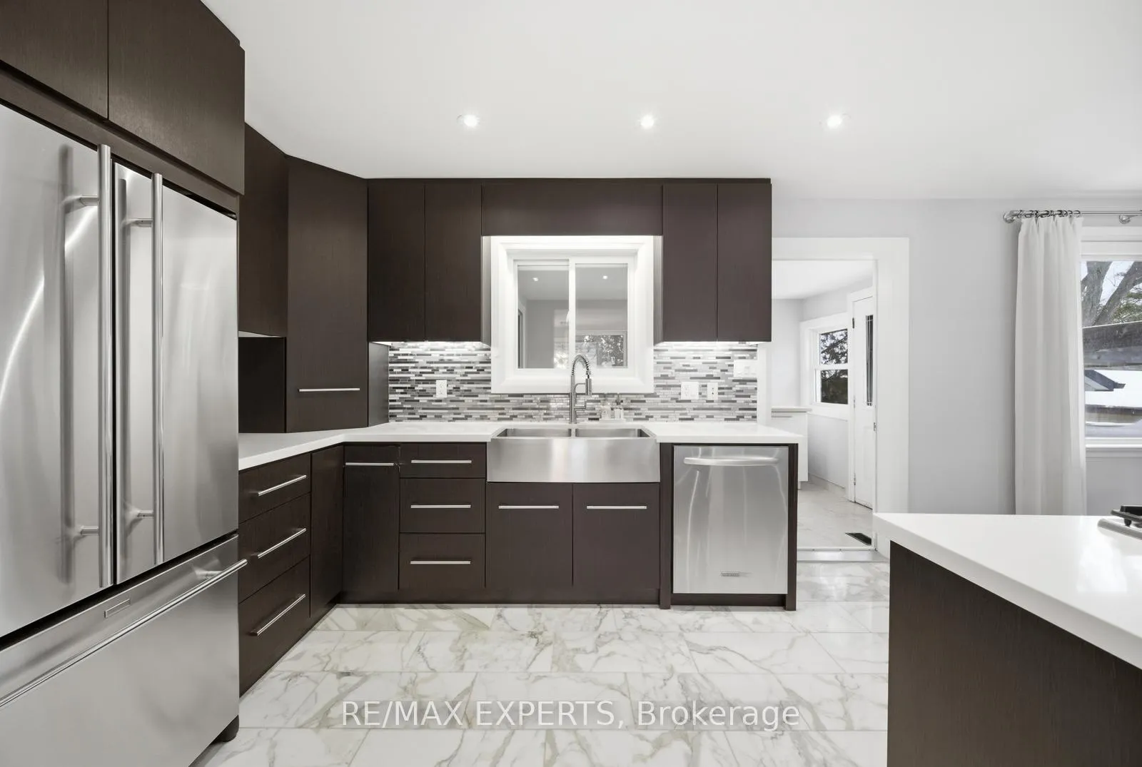 Photo 11 of 9 Faris Avenue, King, Nobleton — HOMEH