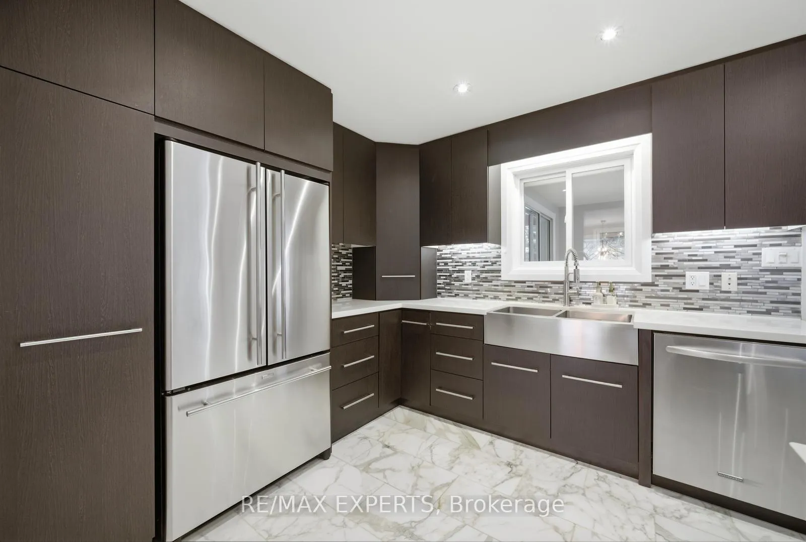 Photo 12 of 9 Faris Avenue, King, Nobleton — HOMEH