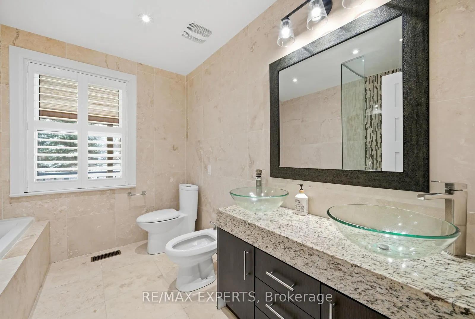 Photo 22 of 9 Faris Avenue, King, Nobleton — HOMEH