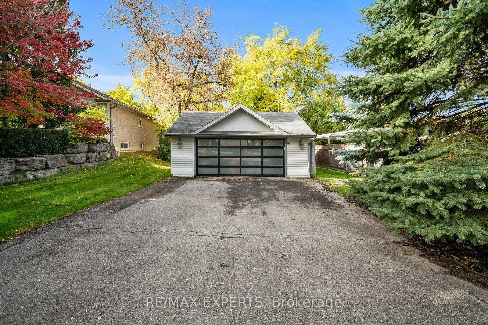 Photo 33 of 9 Faris Avenue, King, Nobleton — HOMEH